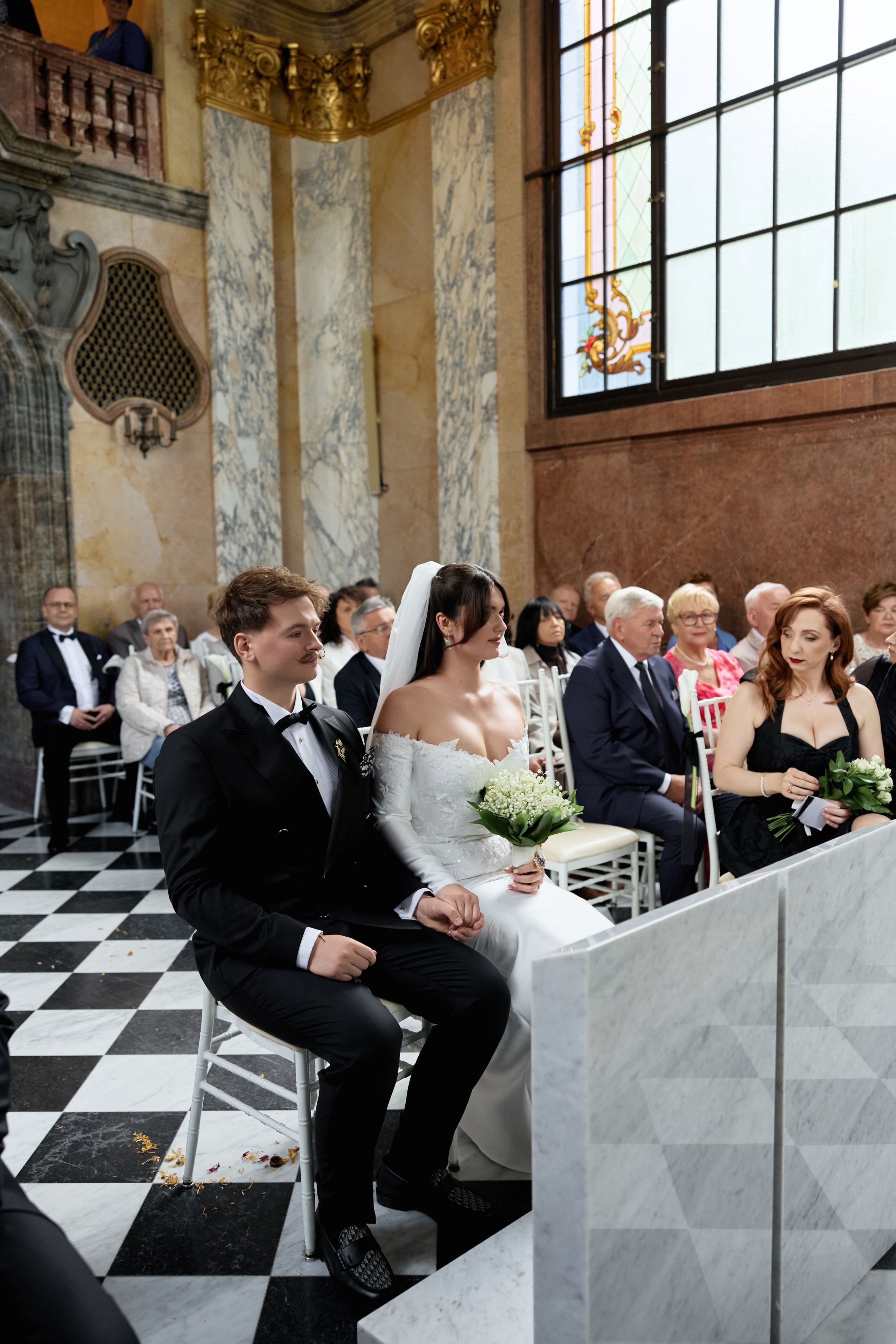 Wiktoria & Kacper. Pałac Goetz. Fotograf ślubny i rodzinny w Krakowie Yana Klymova