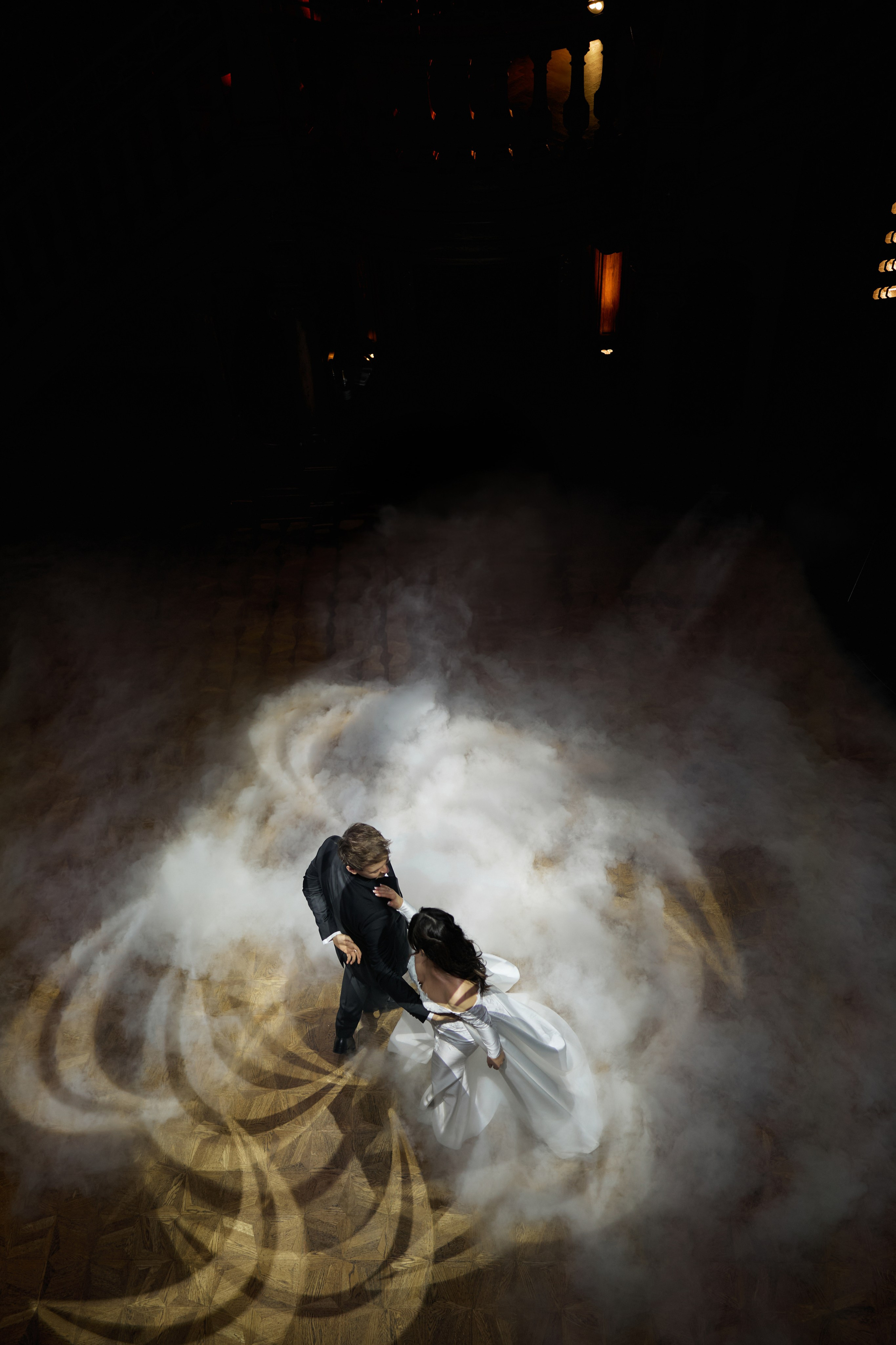 Wiktoria & Kacper. Pałac Goetz. Fotograf ślubny i rodzinny w Krakowie Yana Klymova
