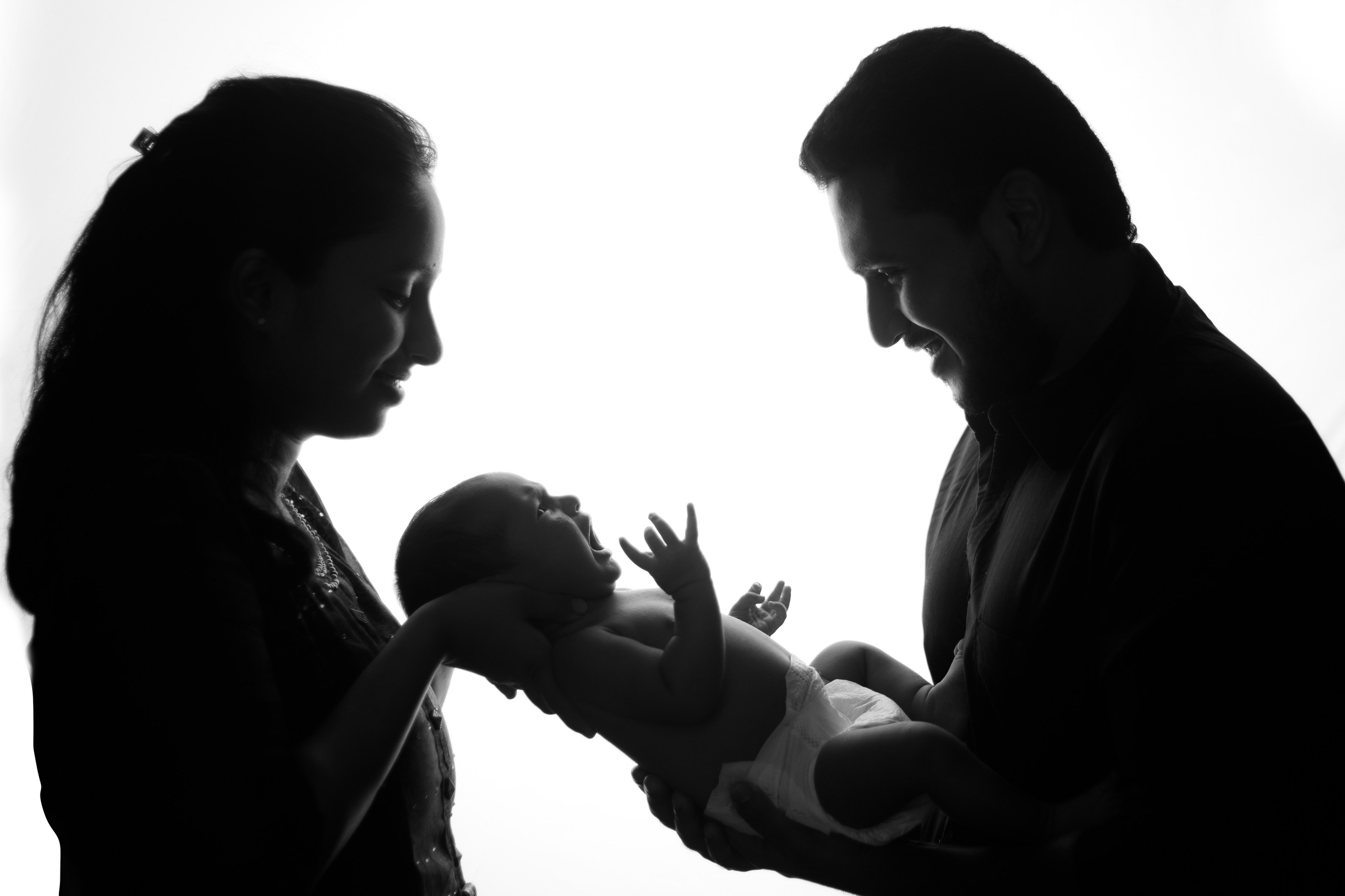 New Born. BABY & FAMILY - MATERNITY - WEDDINGS & EVENTS - COMMERCIALS & CORPORATE | GOWTHAMAN SIVARAJ