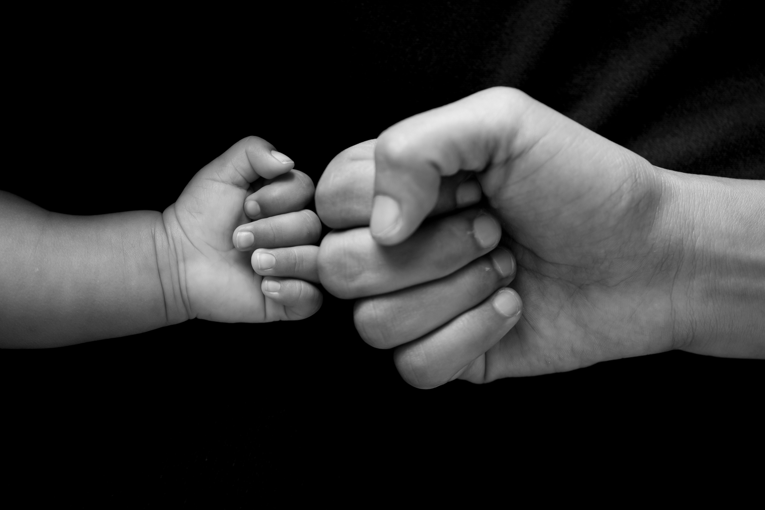 New Born. BABY & FAMILY - MATERNITY - WEDDINGS & EVENTS - COMMERCIALS & CORPORATE | GOWTHAMAN SIVARAJ