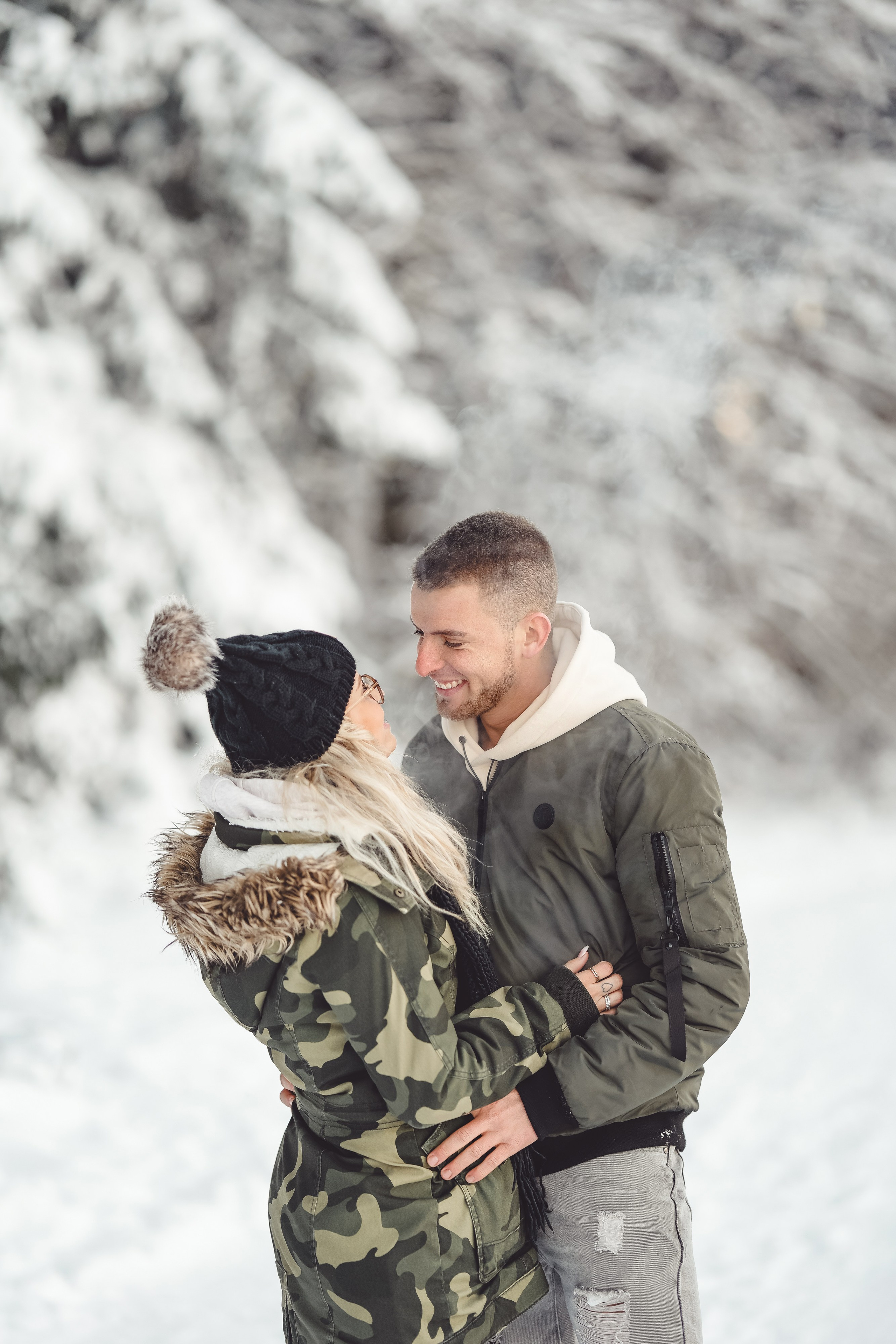 Winter Lovestory. Portraitfotografie in Gründau Elena Ohnstedt