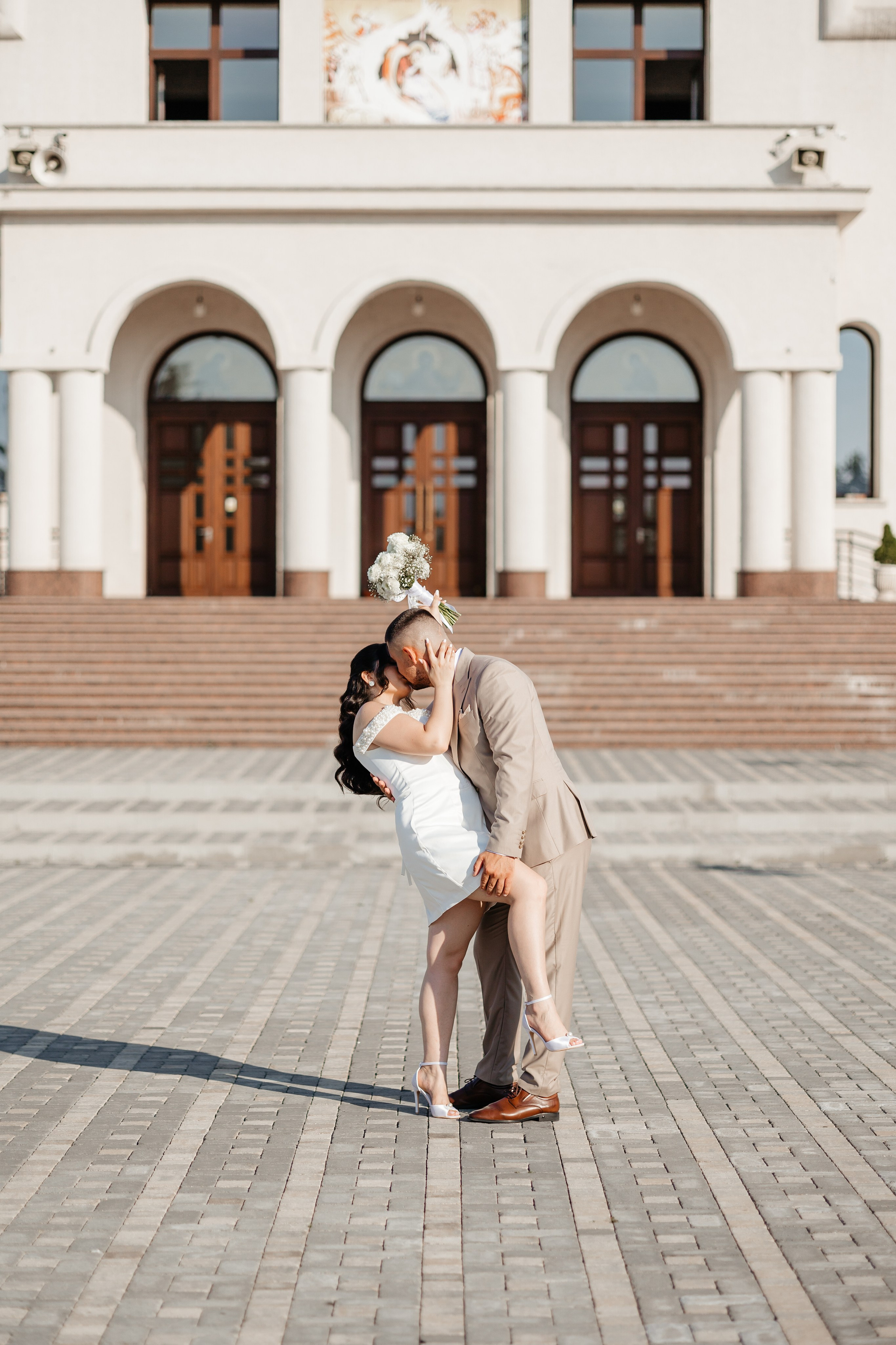 Roxana & Andrei — Cununie civilă în Helegiu și ședință foto în Onești