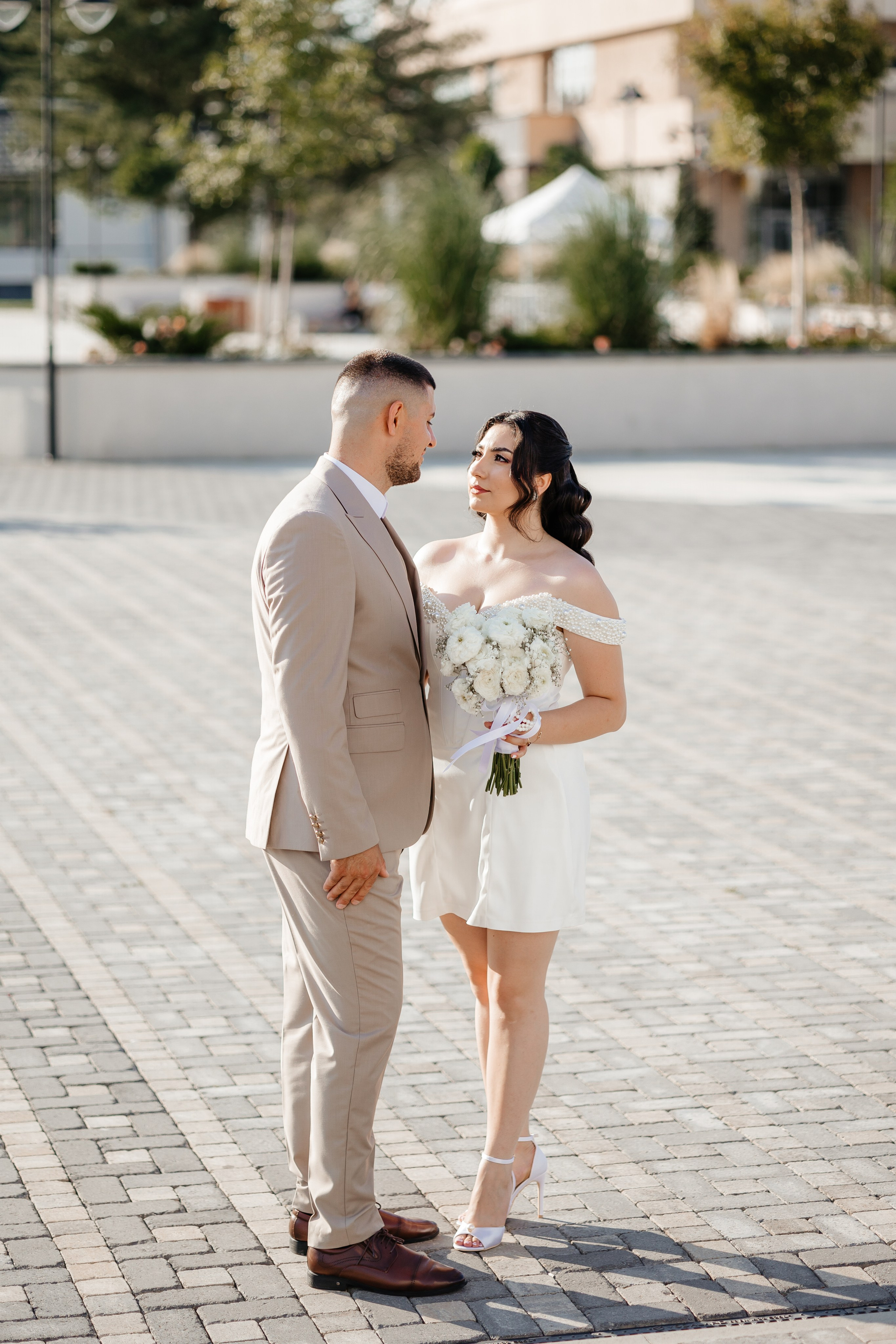 Roxana & Andrei — Cununie civilă în Helegiu și ședință foto în Onești
