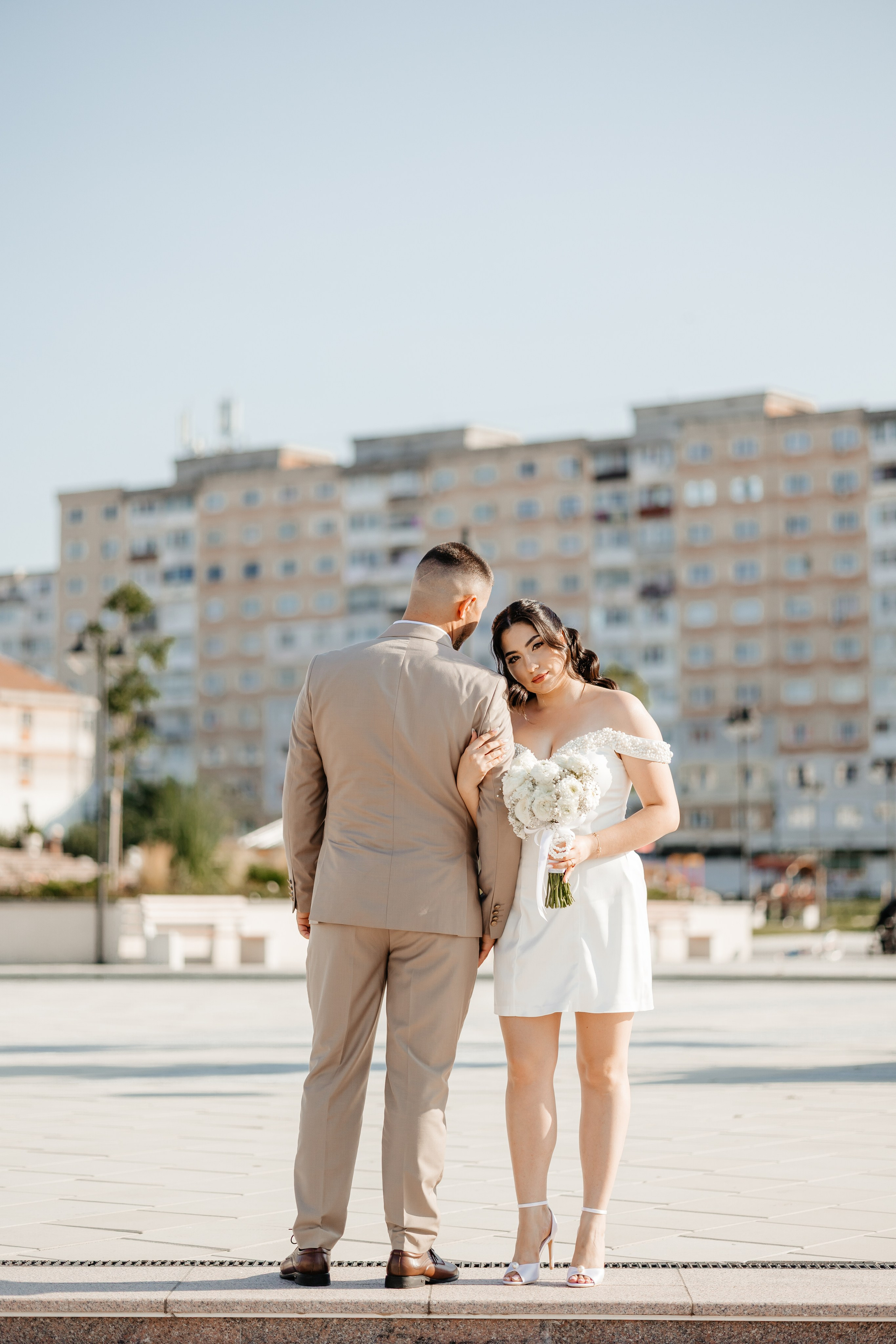 Roxana & Andrei — Cununie civilă în Helegiu și ședință foto în Onești