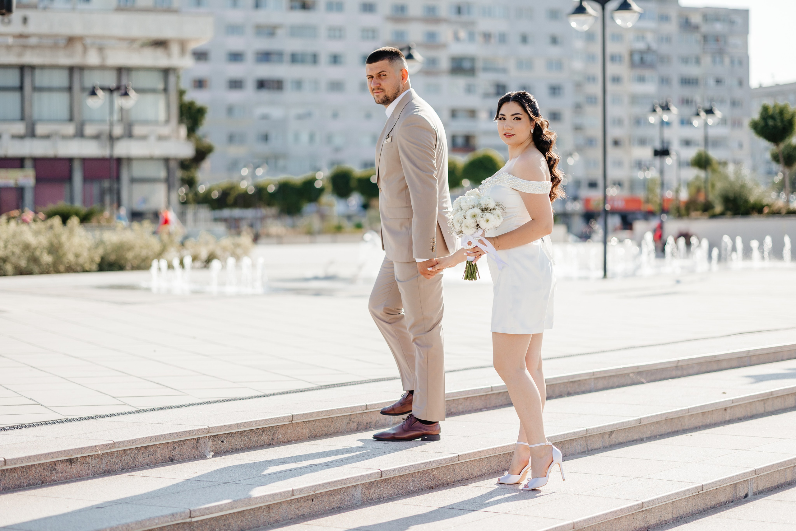 Roxana & Andrei — Cununie civilă în Helegiu și ședință foto în Onești