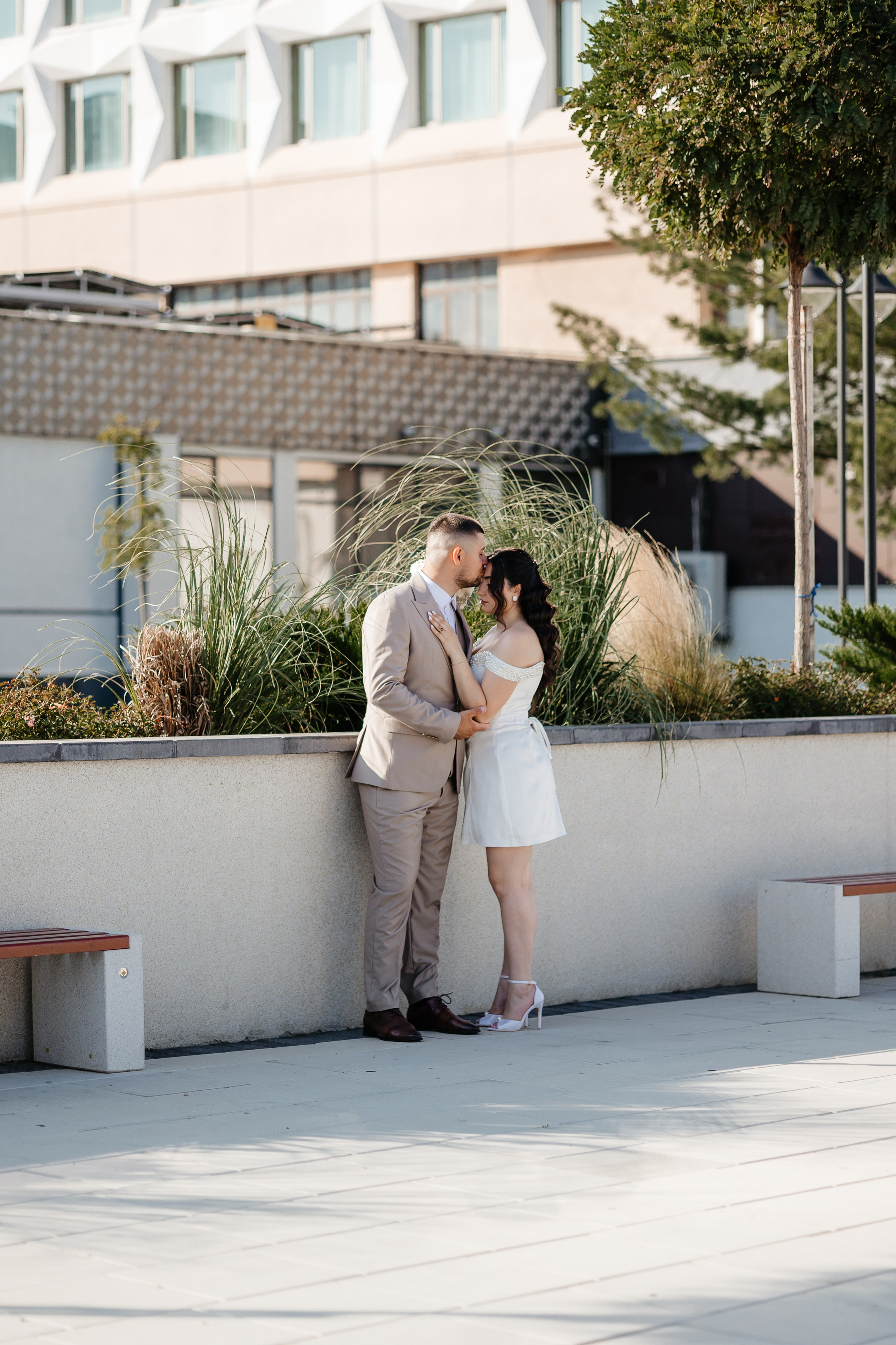 Roxana & Andrei — Cununie civilă în Helegiu și ședință foto în Onești