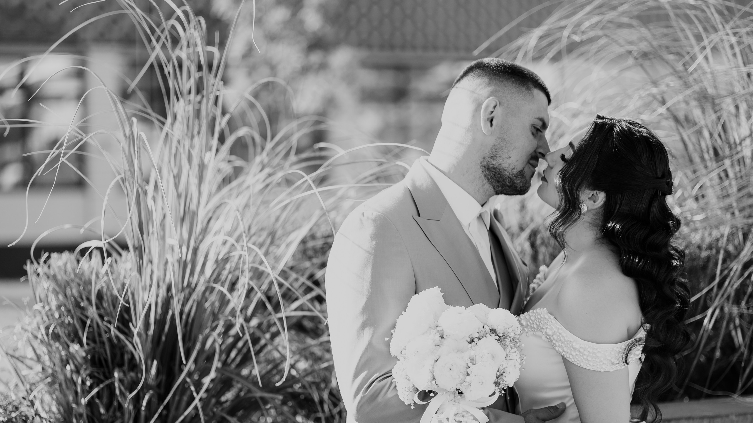 Roxana & Andrei — Cununie civilă în Helegiu și ședință foto în Onești