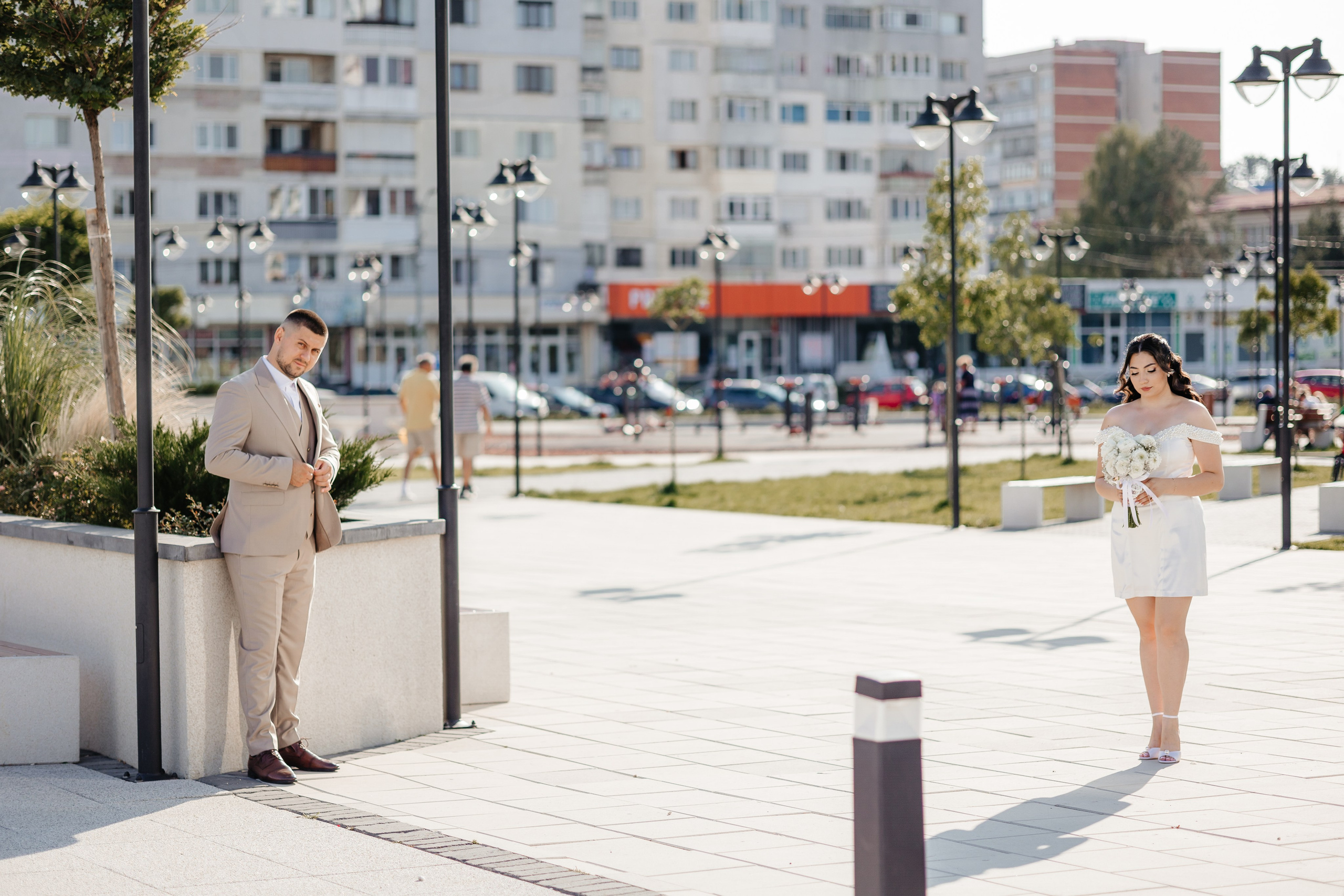 Roxana & Andrei — Cununie civilă în Helegiu și ședință foto în Onești