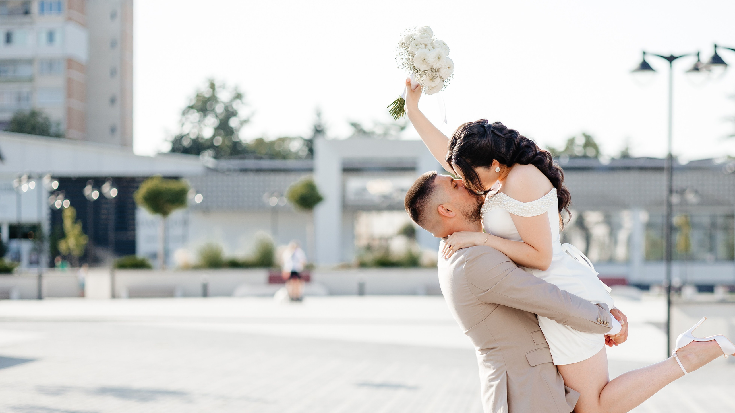 Roxana & Andrei — Cununie civilă în Helegiu și ședință foto în Onești