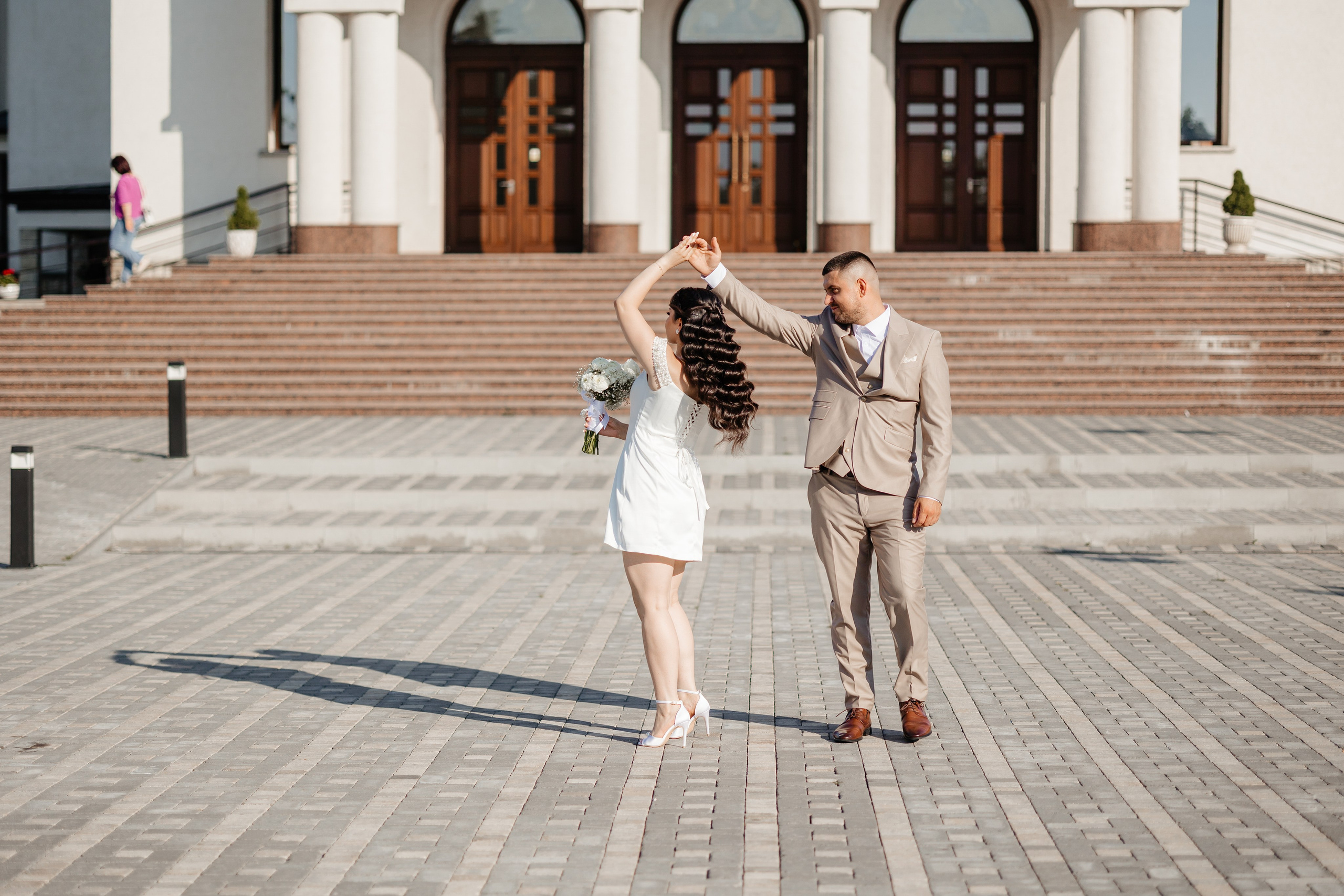 Roxana & Andrei — Cununie civilă în Helegiu și ședință foto în Onești