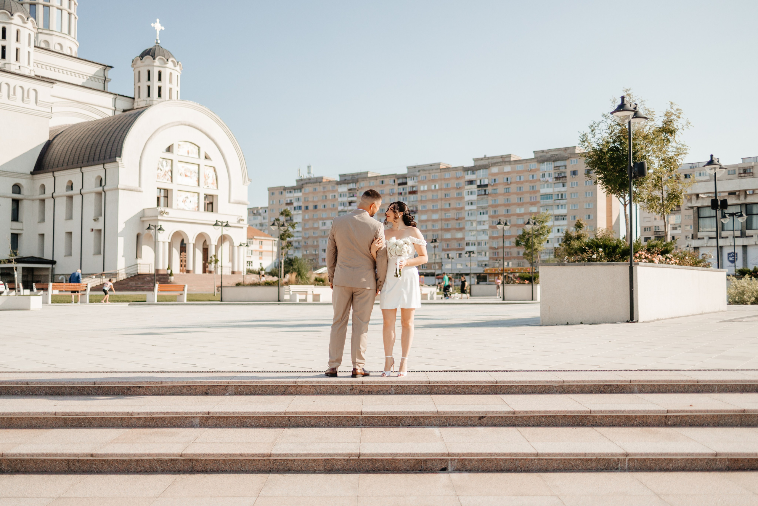 Roxana & Andrei — Cununie civilă în Helegiu și ședință foto în Onești