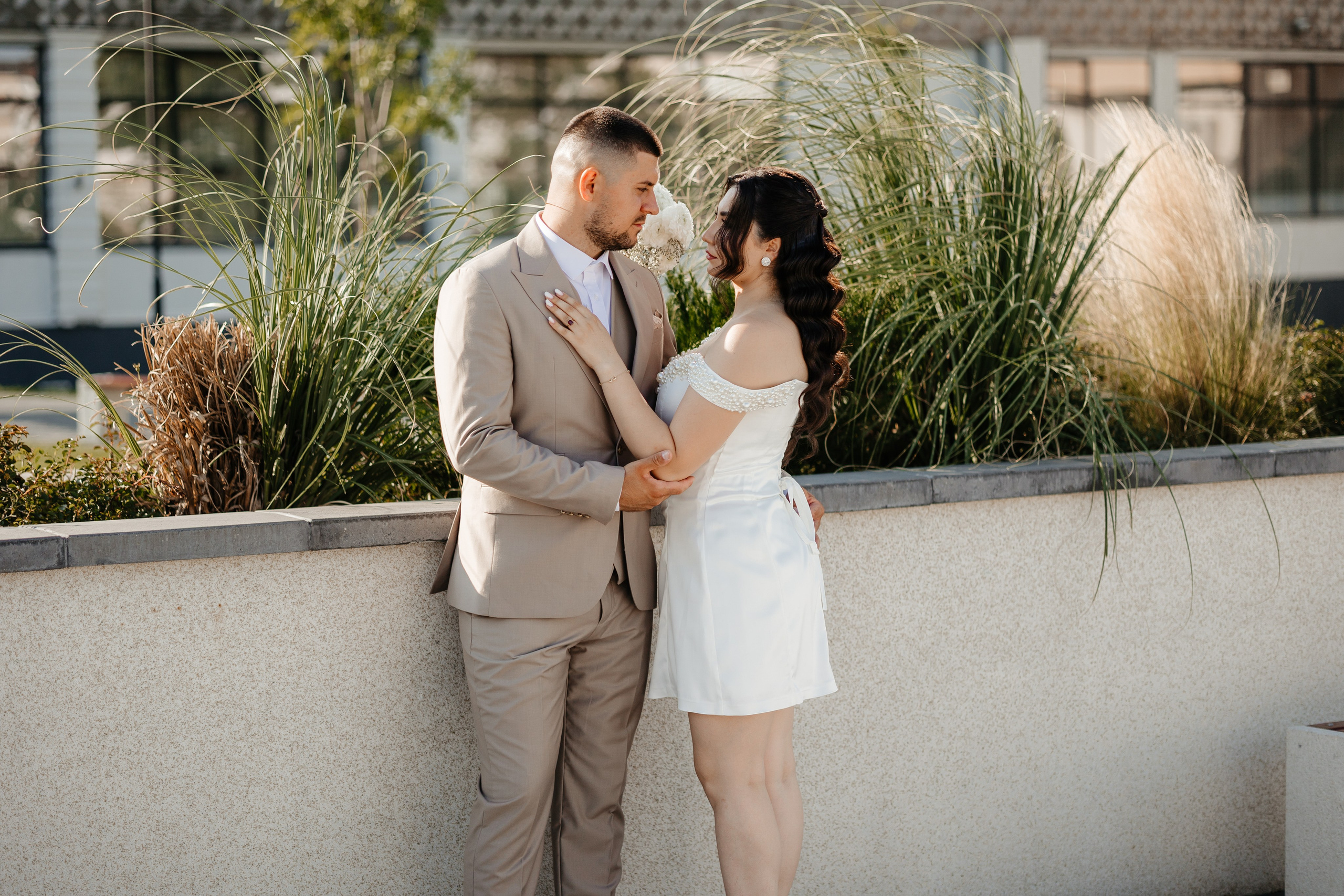 Roxana & Andrei — Cununie civilă în Helegiu și ședință foto în Onești