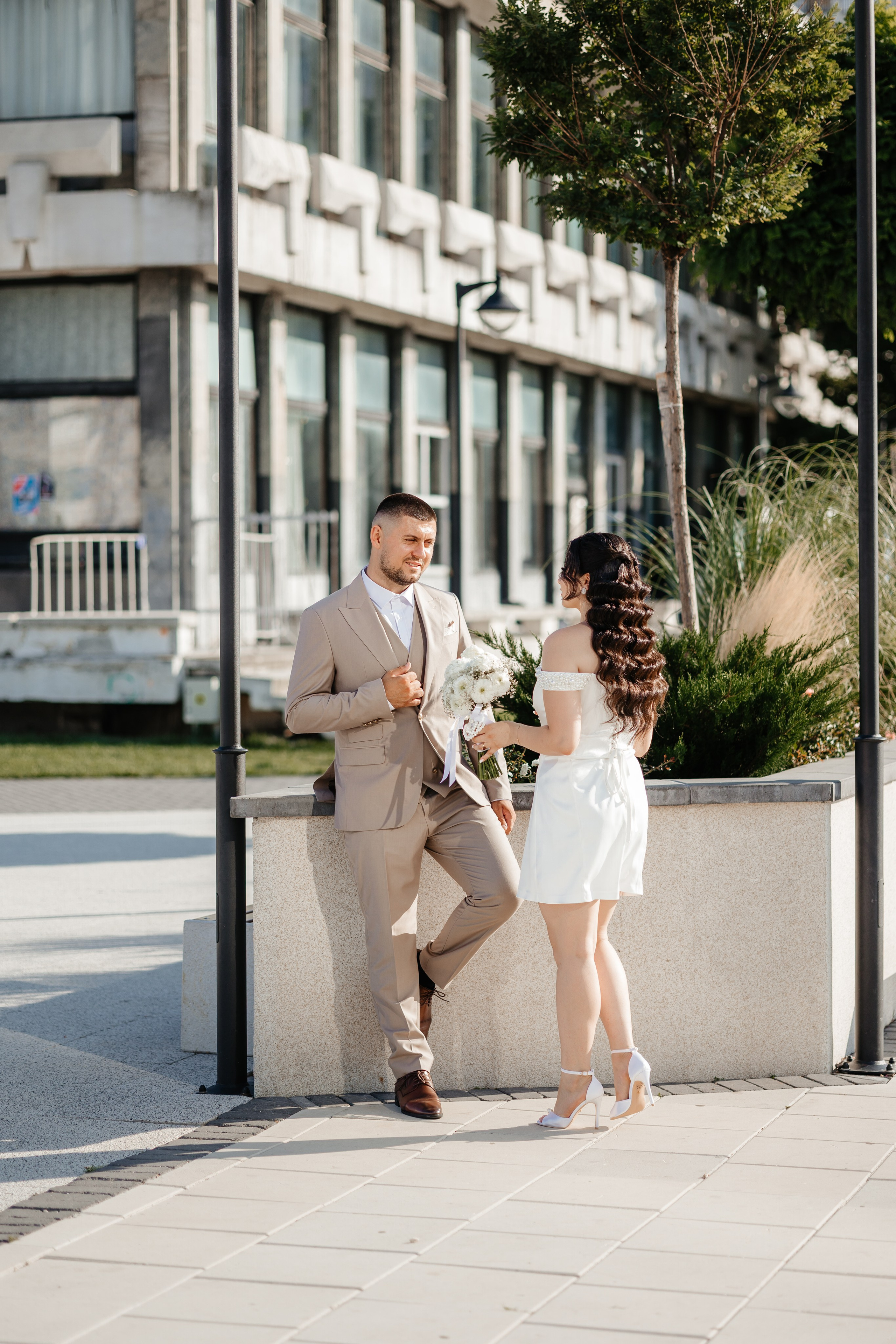Roxana & Andrei — Cununie civilă în Helegiu și ședință foto în Onești