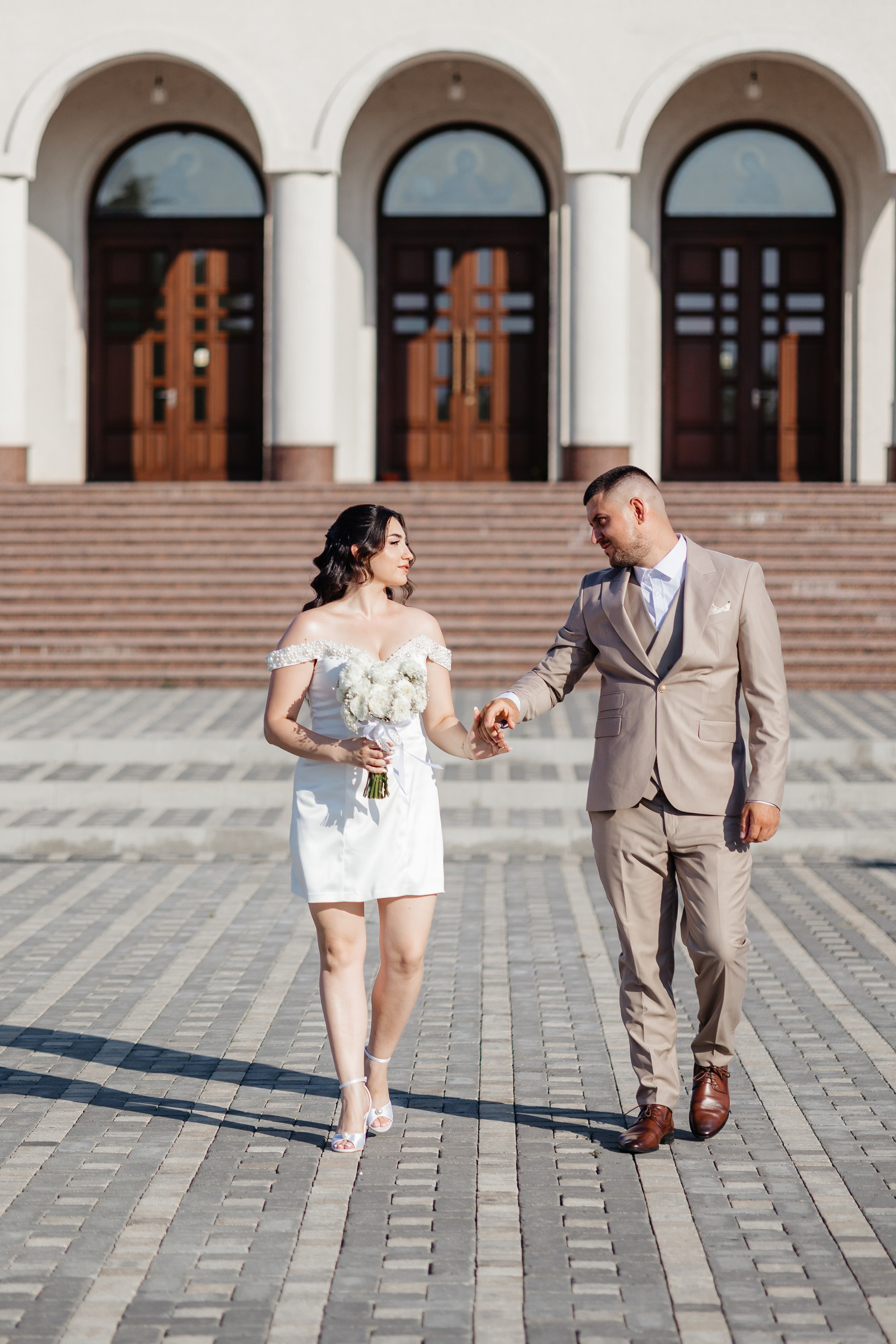 Roxana & Andrei — Cununie civilă în Helegiu și ședință foto în Onești