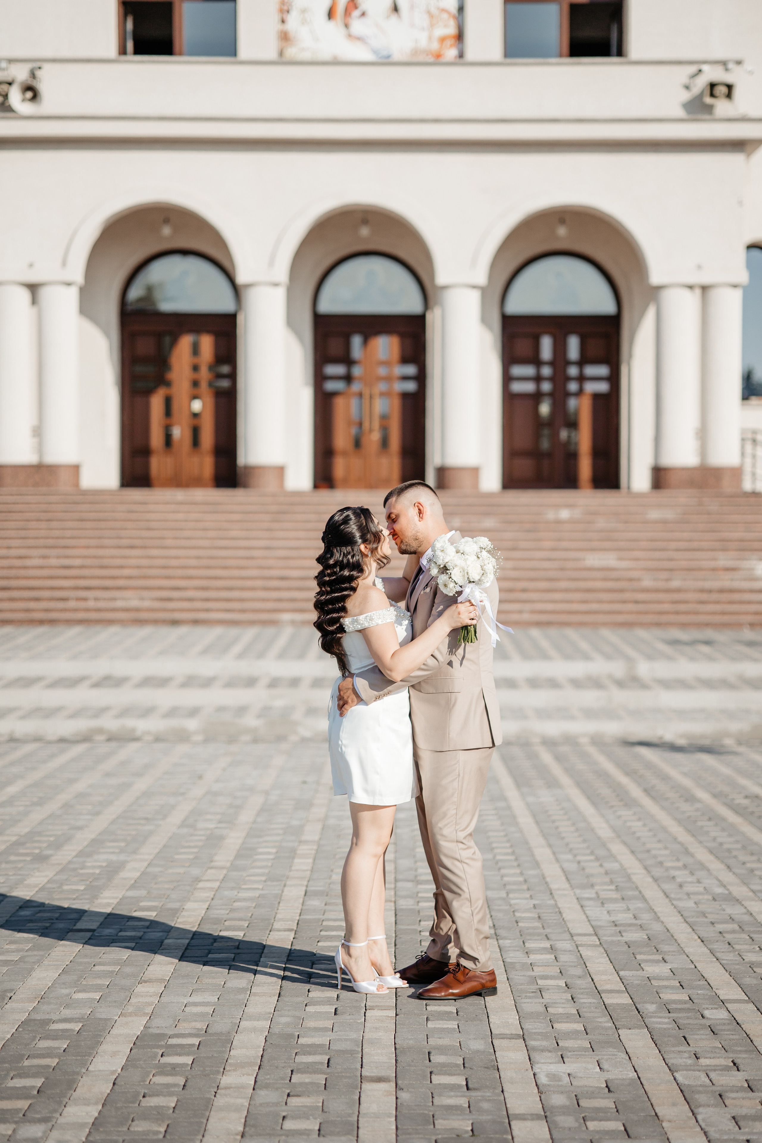 Roxana & Andrei — Cununie civilă în Helegiu și ședință foto în Onești