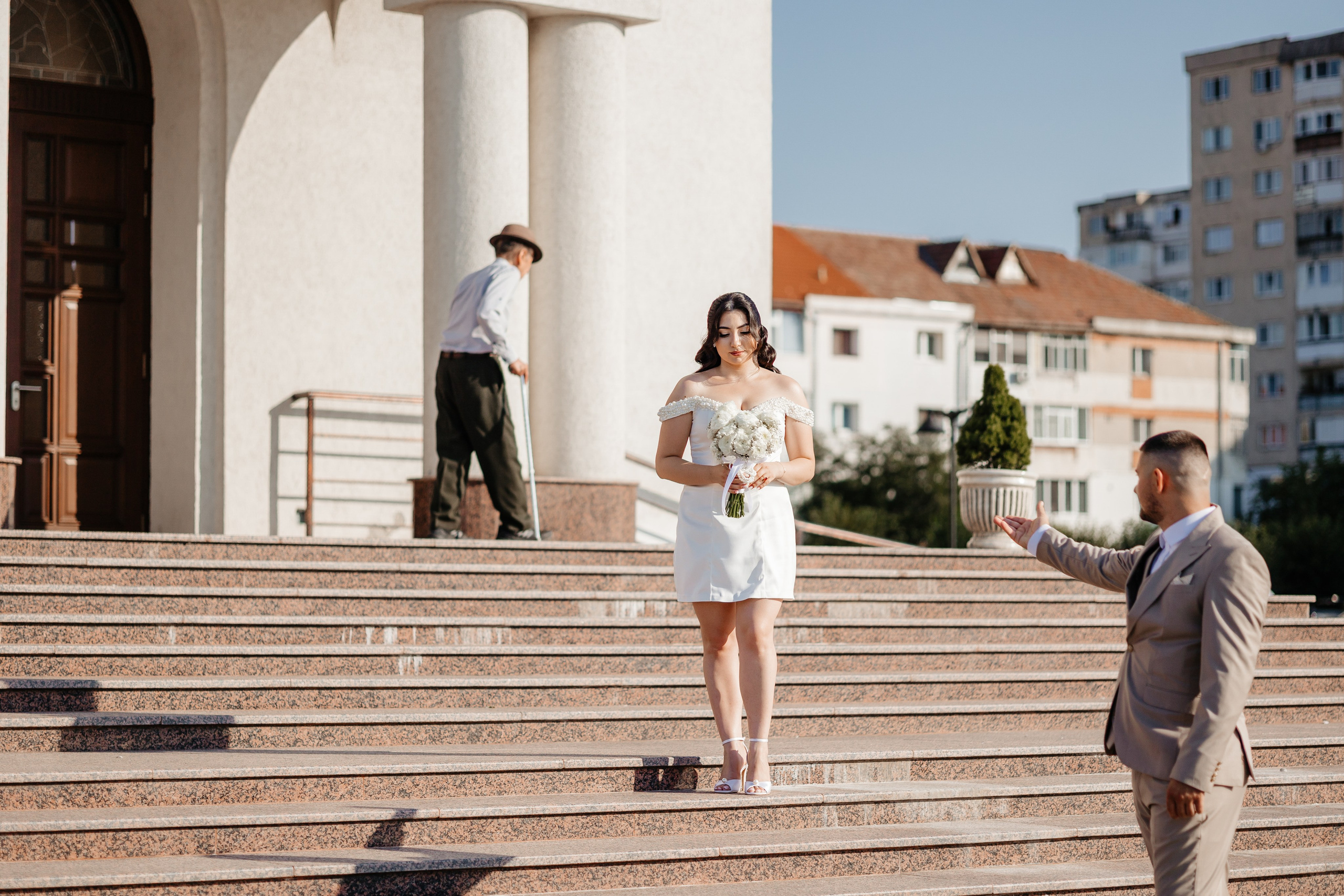 Roxana & Andrei — Cununie civilă în Helegiu și ședință foto în Onești