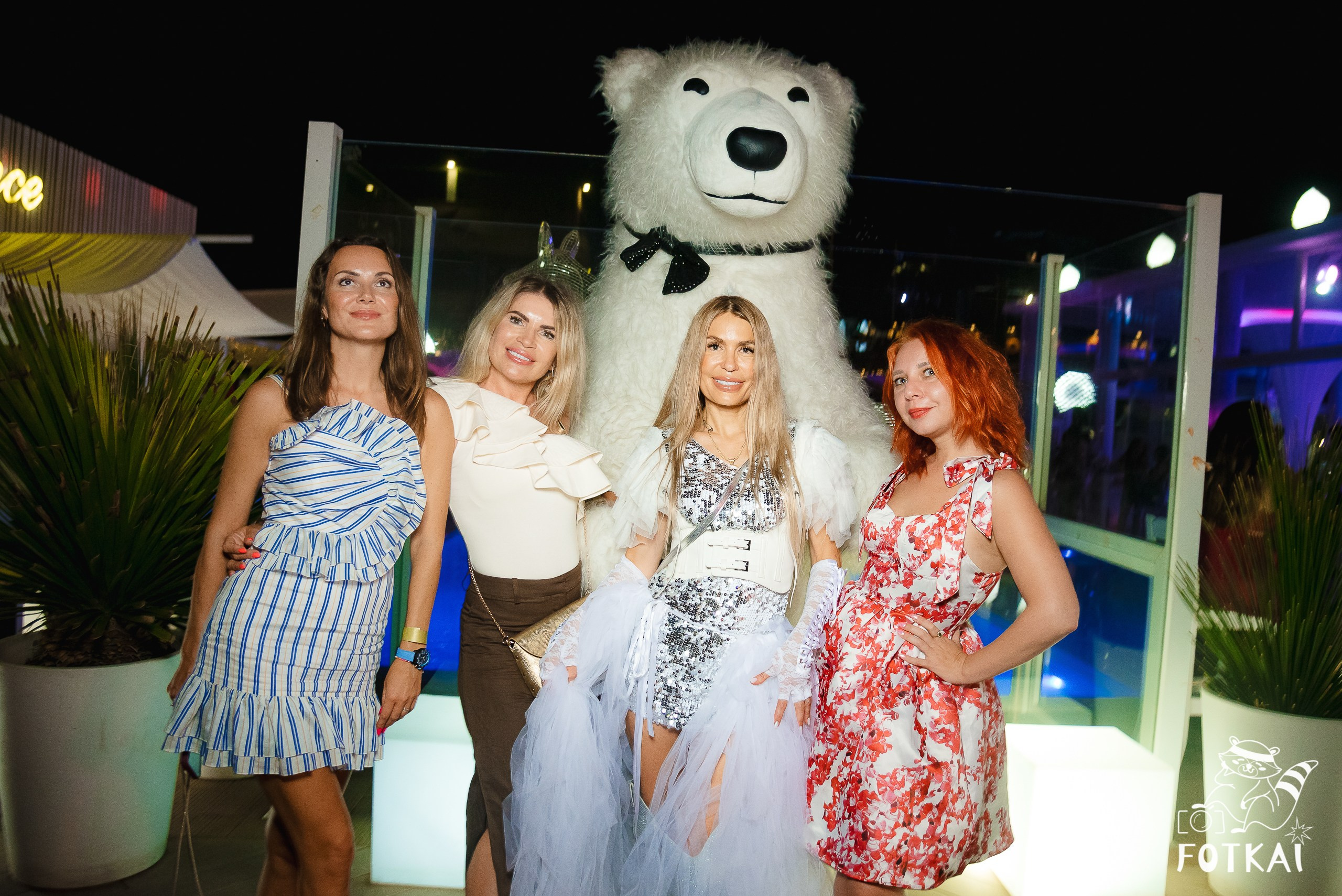 Fotos de la fiesta en Marina Niki Beach Club, Torrevieja, 26 julio 2025