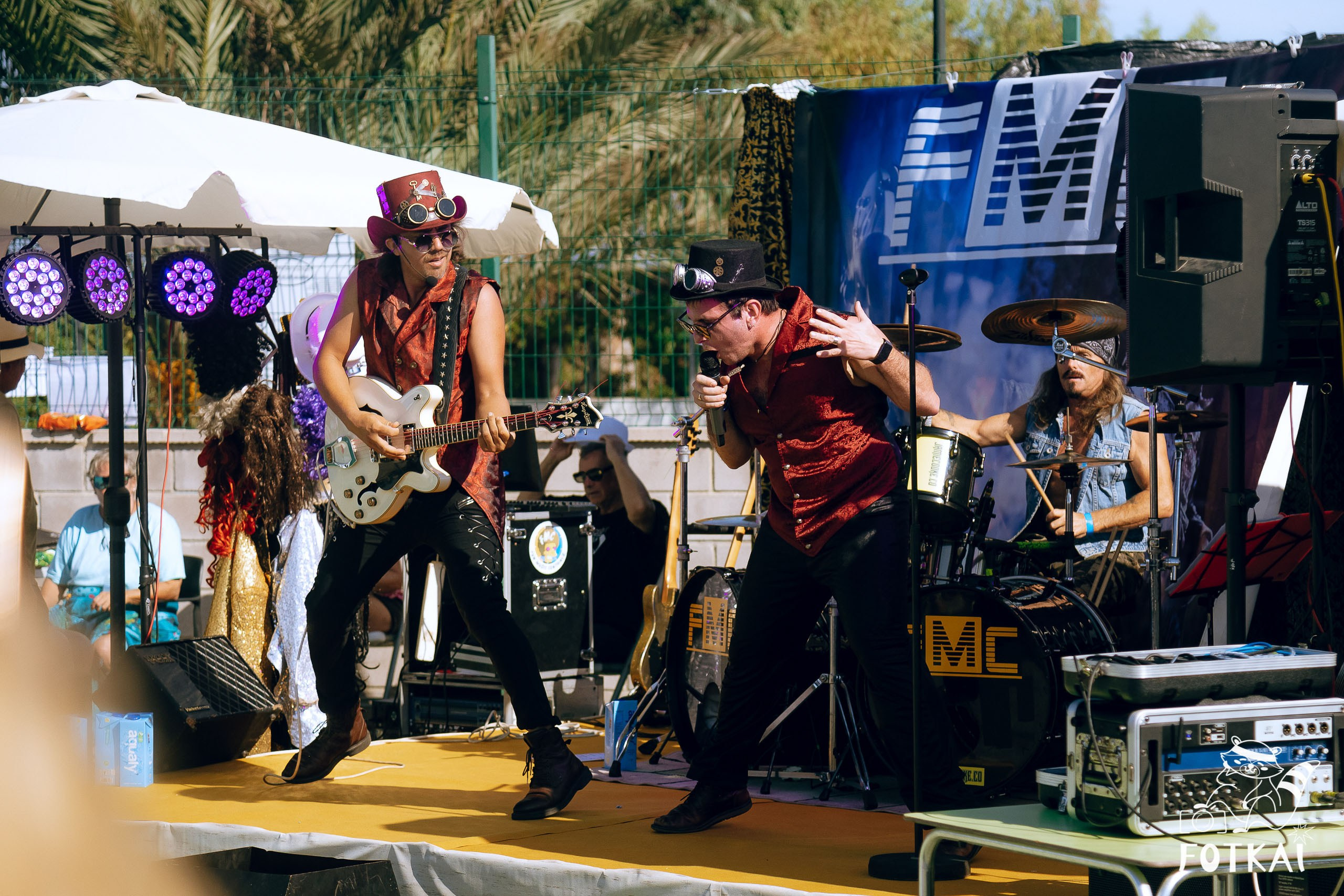 Autumn Gold Fiesta 2025 en Alannia Guardamar – Reportaje fotográfico | FOTKAI