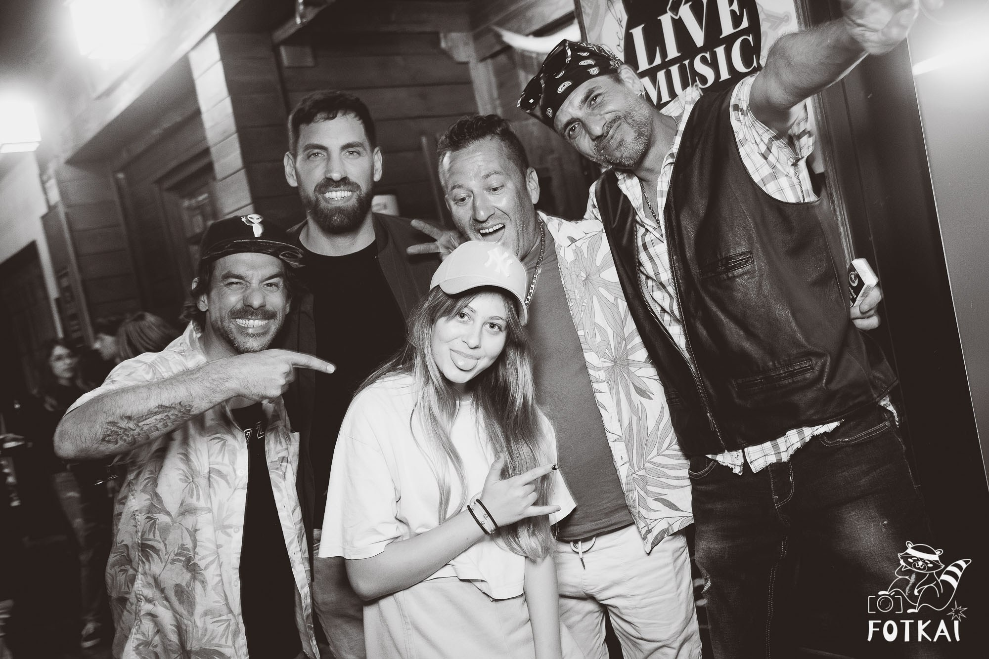 FYSC Band — Live Debut Concert Photos at El Paso Rock Bar, Torrevieja, 2026 | FOTKAI