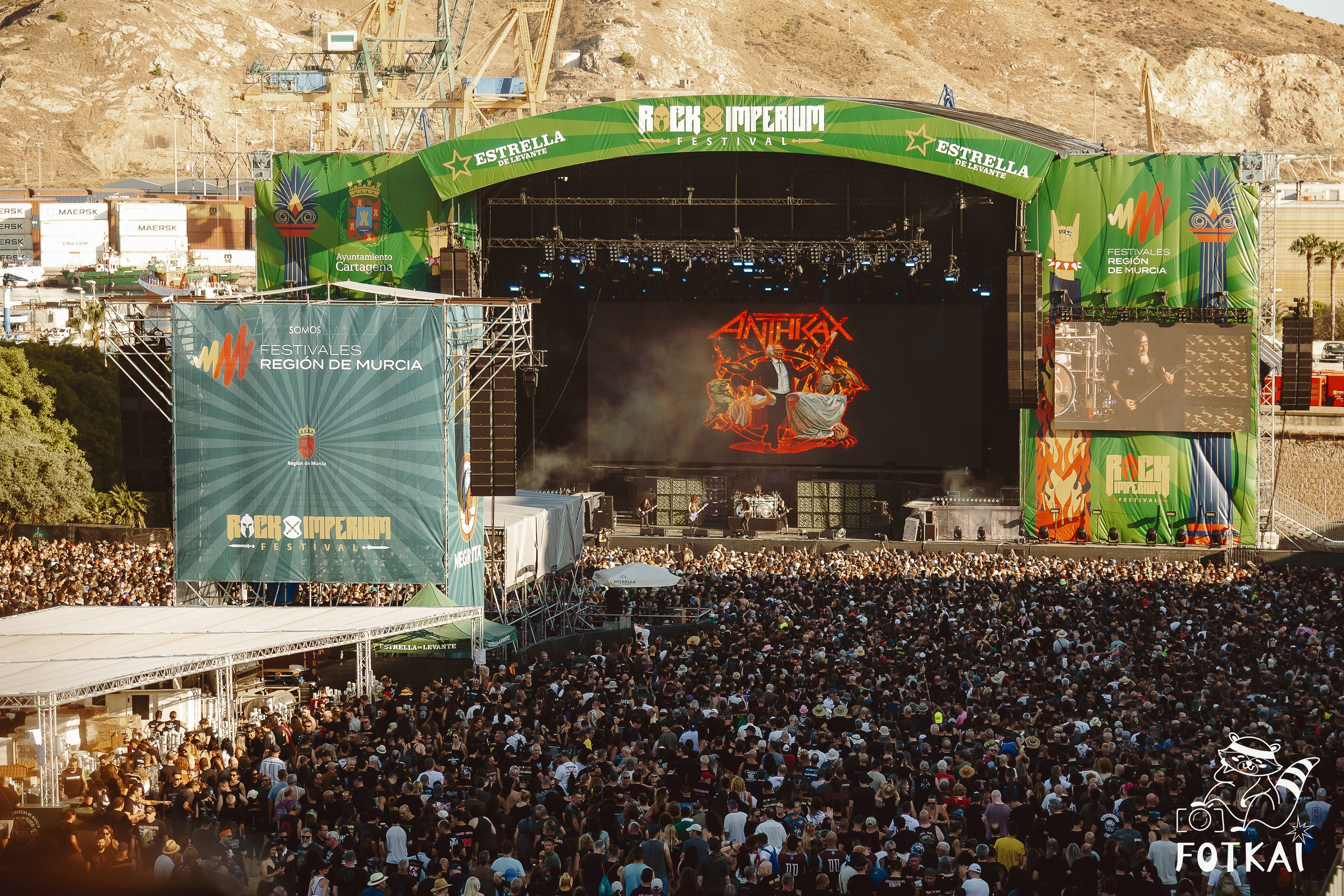 Rock Imperium Festival 2026 — большой фоторепортаж со второго дня в жаркой Картахене | FOTKAI