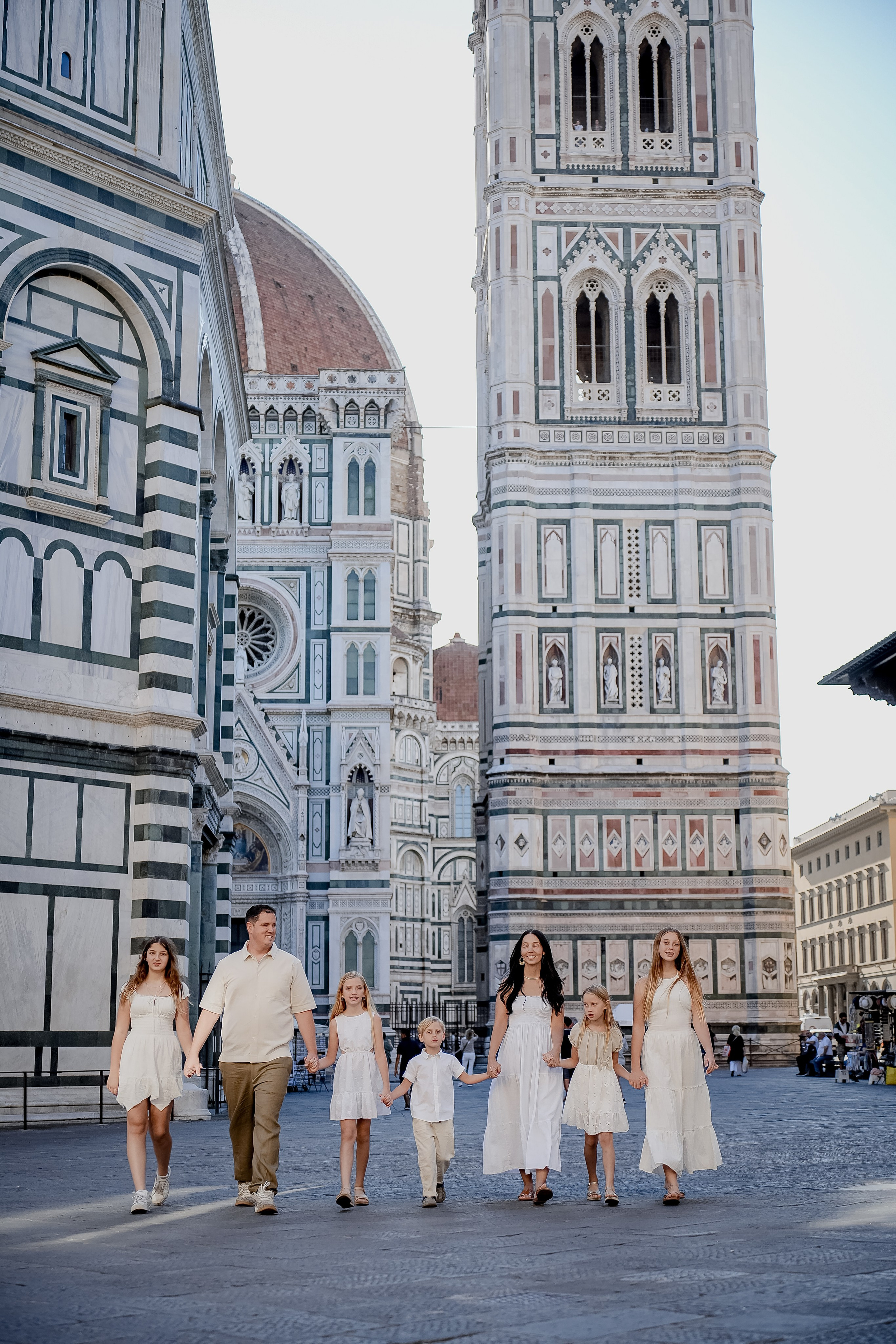 Stella & Family. Wedding Photographer in Italy