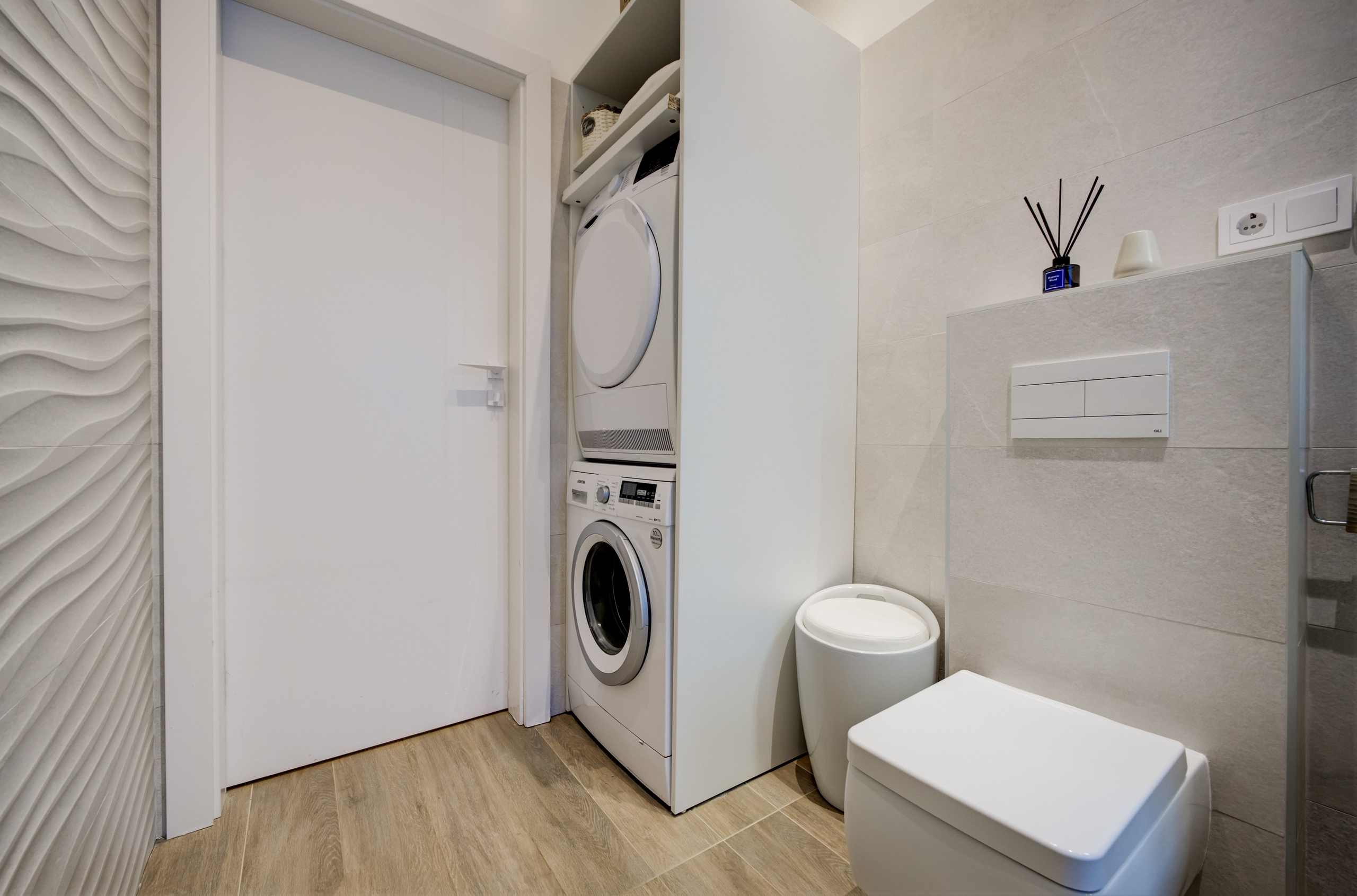 Kalvių 2-ojo g. 8. Elina Sapiega fotografė Vilniuje