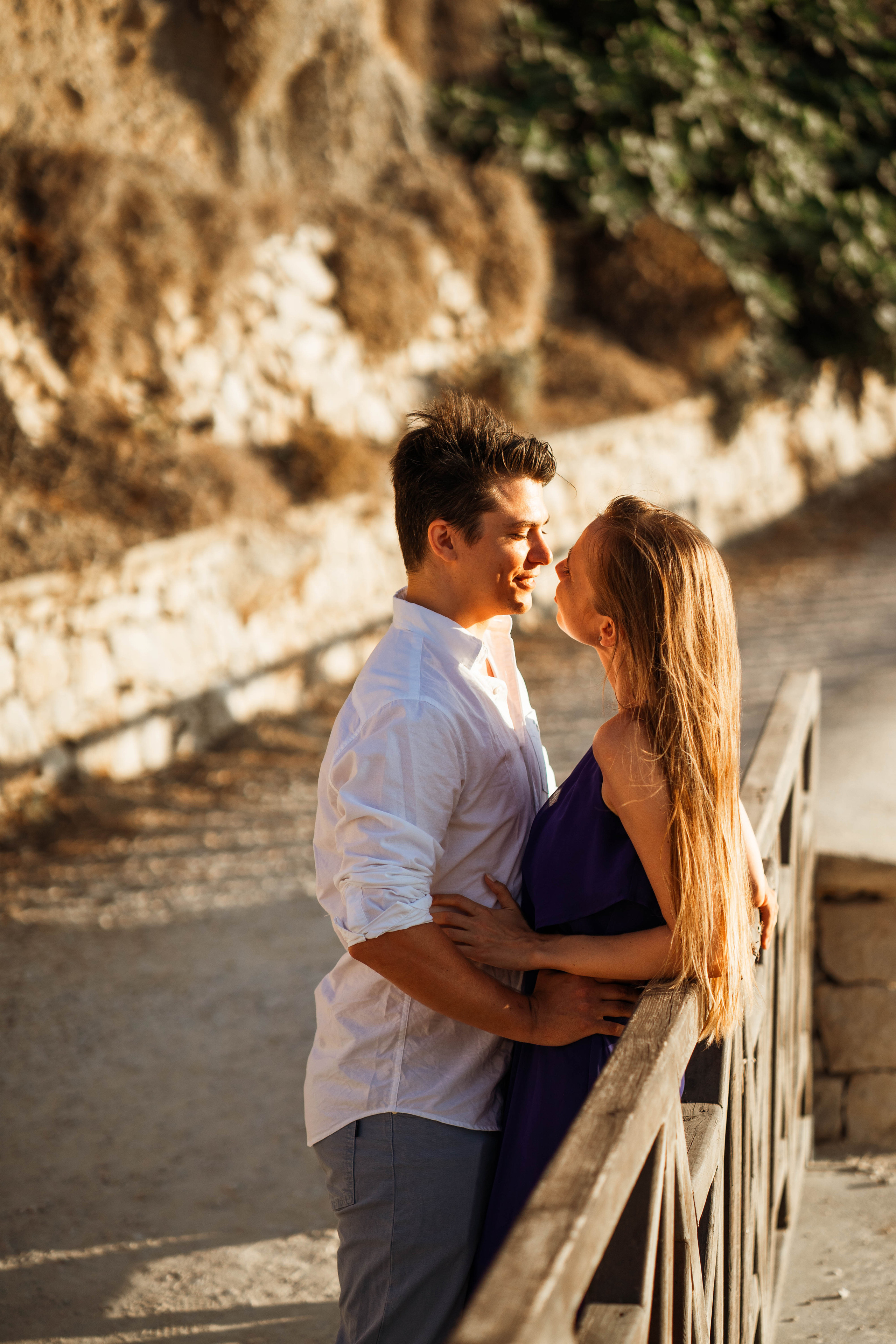 Laura and Tom. Photographer at Santorini