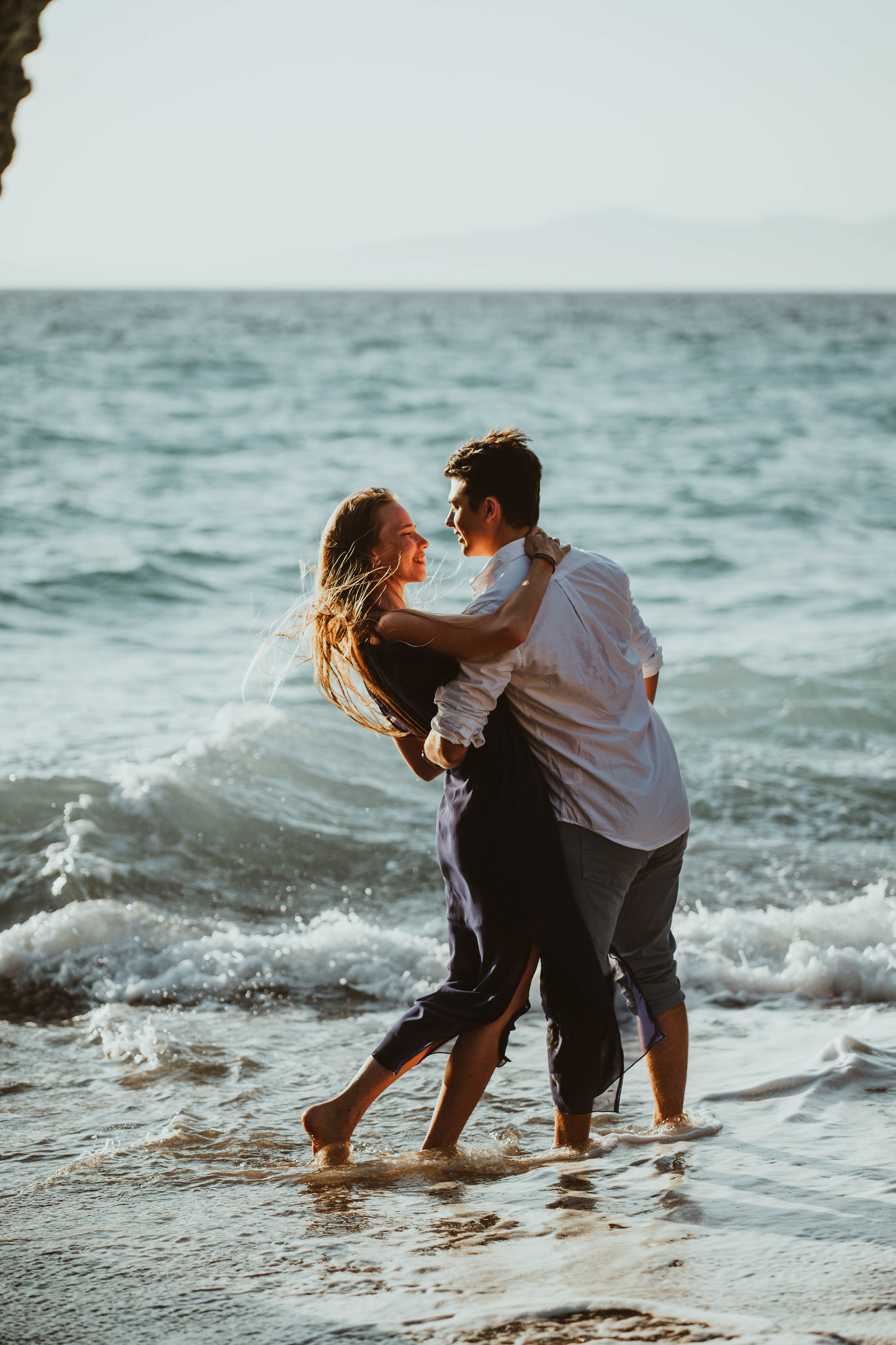 Laura and Tom. Photographer at Santorini