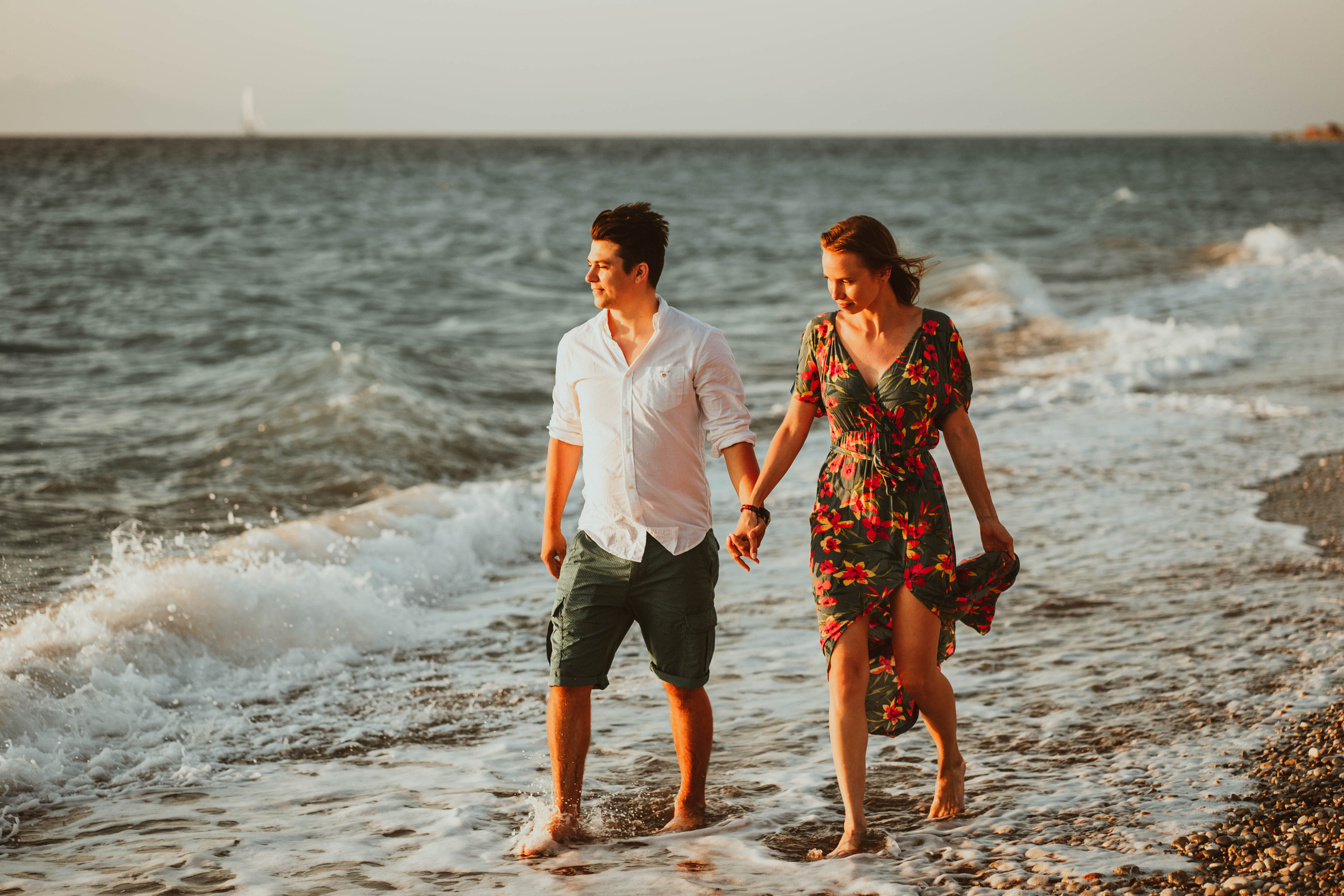 Laura and Tom. Photographer at Santorini