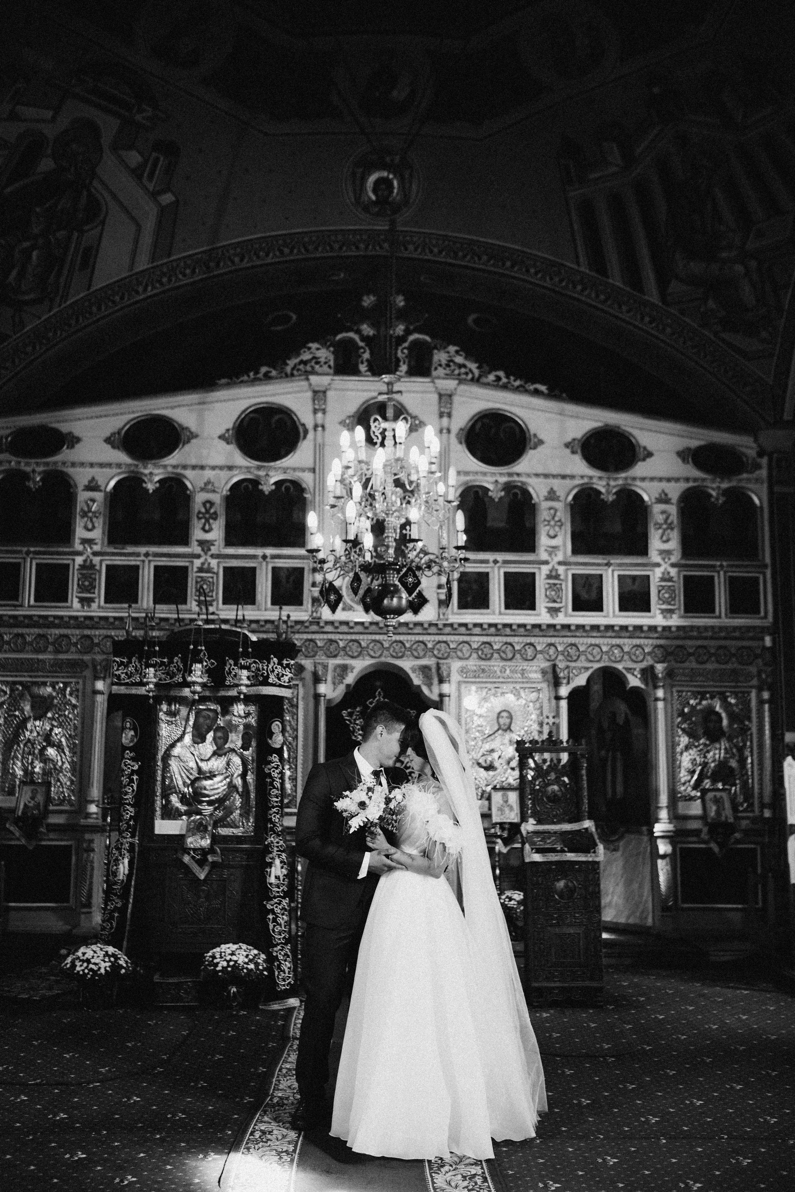 Loredana & Emilian – Ziua Nunții | Videografie - fotografie Botez Suceava, Iași, Botoșani. Servicii foto-video profesionale, pentru momente de neuitat