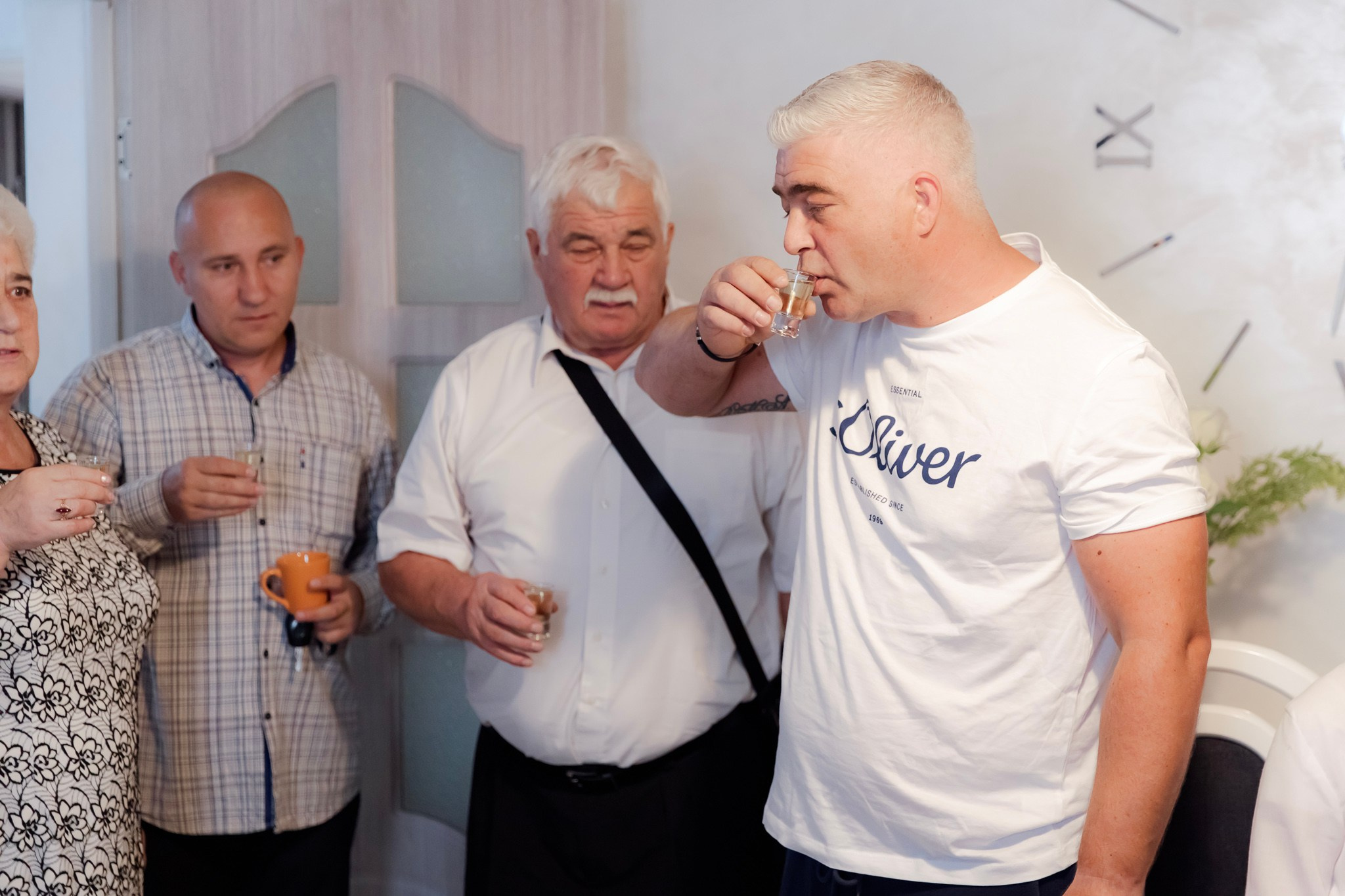 Mihai & Oana. Servicii foto-video profesionale, pentru momente de neuitat