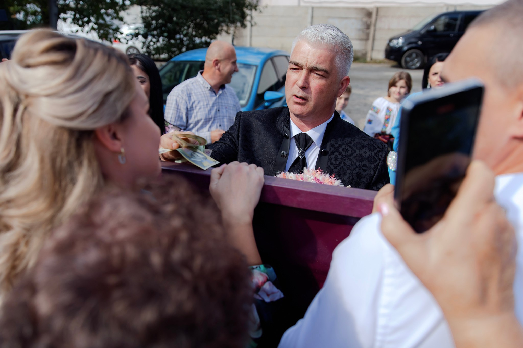 Mihai & Oana. Servicii foto-video profesionale, pentru momente de neuitat