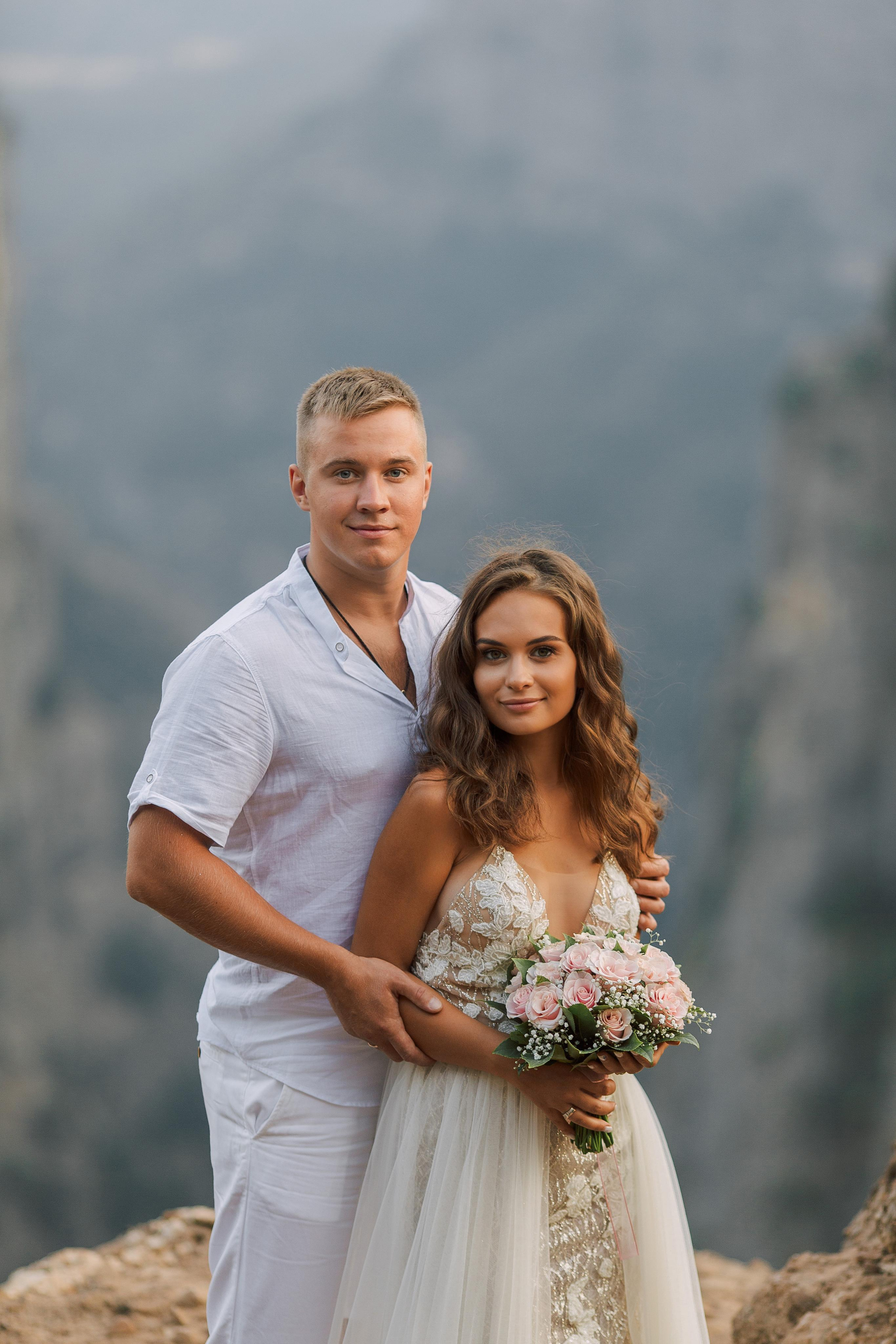 Epic Wedding Photographer in Canyon Turkey | Alsu Develi. Professional Photographer in Alanya, Side, Belek, Antalya, Kemer. Wedding, family & individual shoots. Photo & Video delivery in 1-3 days