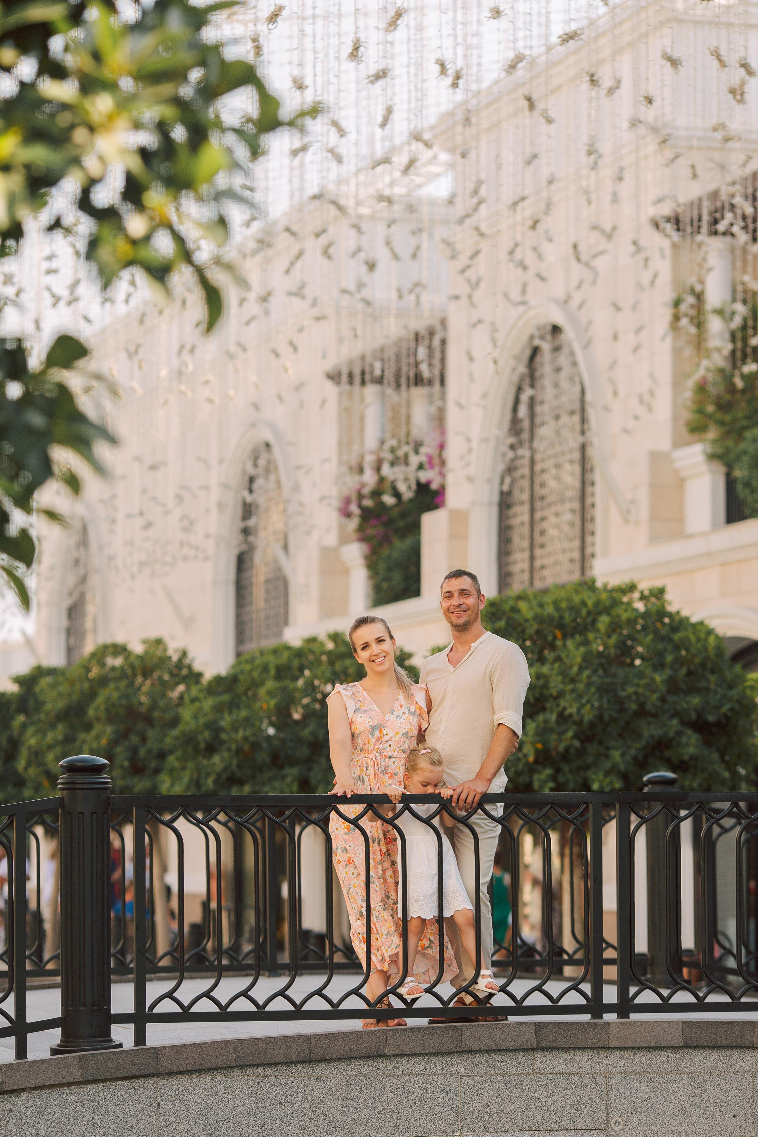 Семейная фотосессия в парке Land of Legends. Алсу Девели | Свадебный и семейный фотограф в Турции Алании, Алания, Аланья, Сиде, Белеке, Анталия