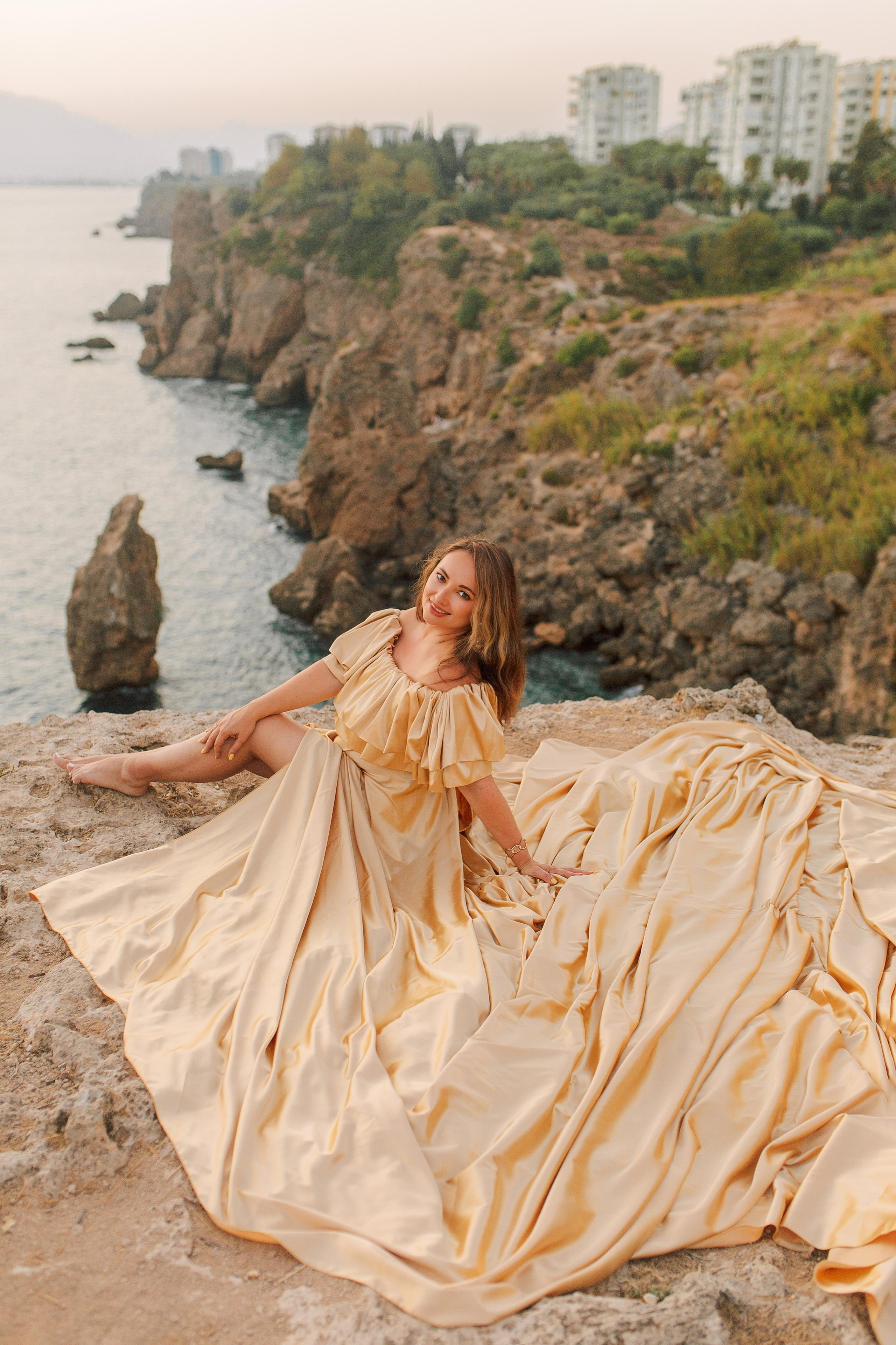 Family Photographer in Antalya | Cliff & Sea Sessions | Alsu Develi. Professional Photographer in Alanya, Side, Belek, Antalya. Turkiye