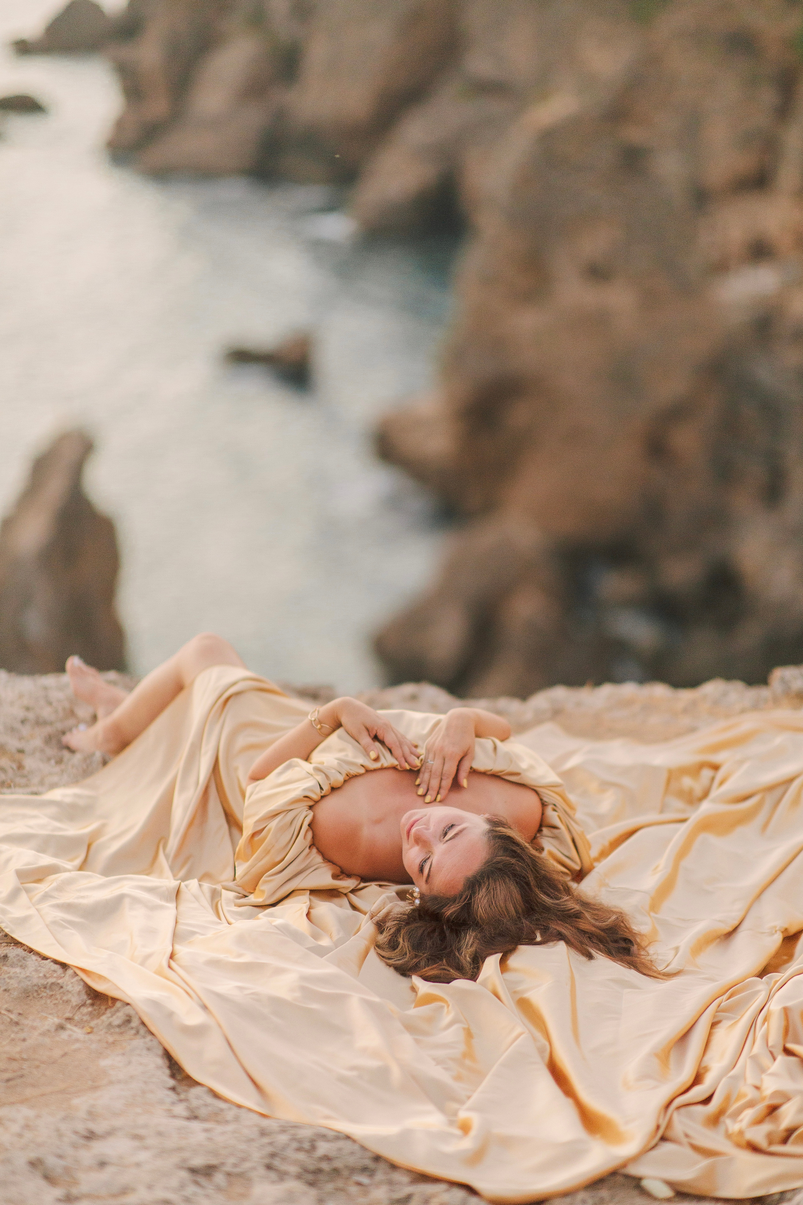 Family Photographer in Antalya | Cliff & Sea Sessions | Alsu Develi. Professional Photographer in Alanya, Side, Belek, Antalya. Turkiye