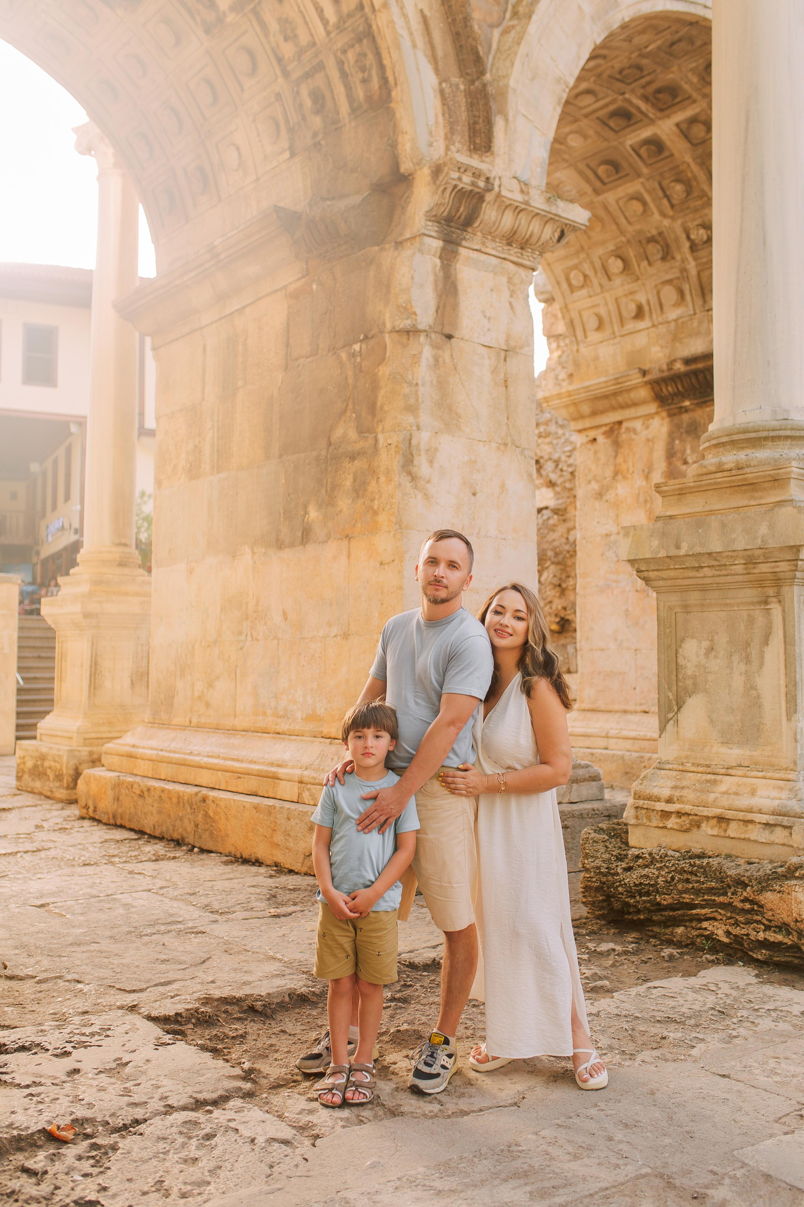 The colorful streets of Antalya. Professional Photographer in Alanya, Side, Belek, Antalya. Turkiye