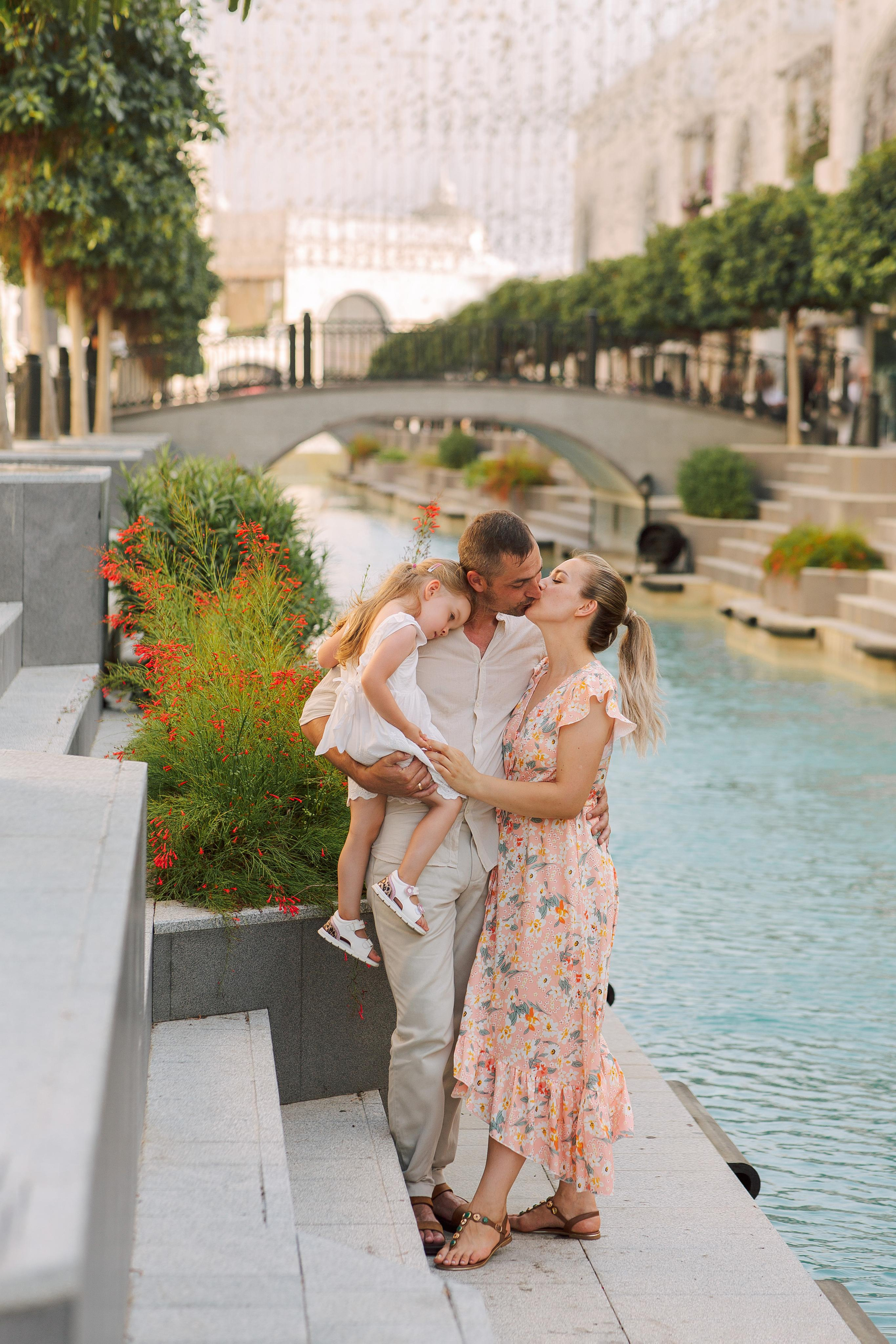 Семейная фотосессия в парке Land of Legends. Алсу Девели | Свадебный и семейный фотограф в Турции Алании, Алания, Аланья, Сиде, Белеке, Анталия