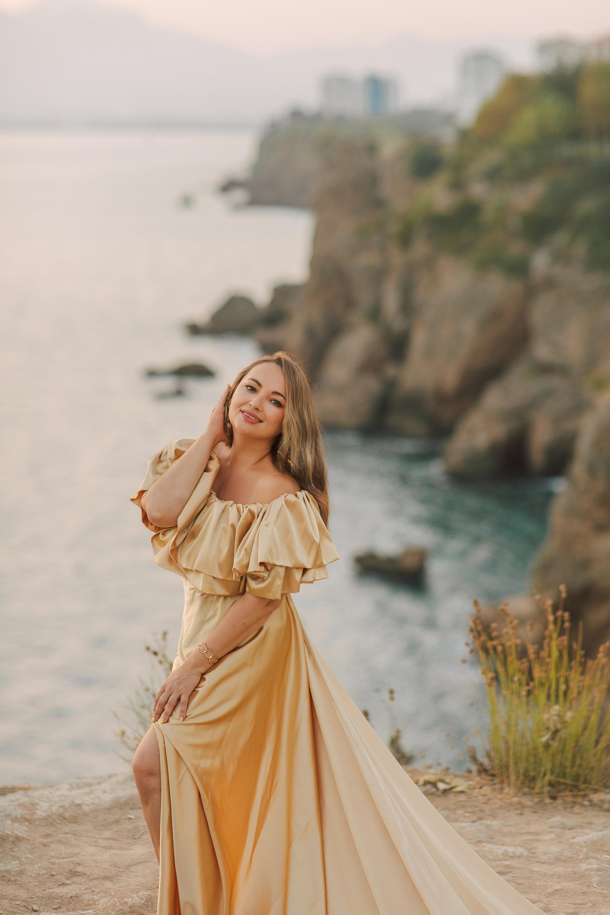 Family Photographer in Antalya | Cliff & Sea Sessions | Alsu Develi. Professional Photographer in Alanya, Side, Belek, Antalya. Turkiye