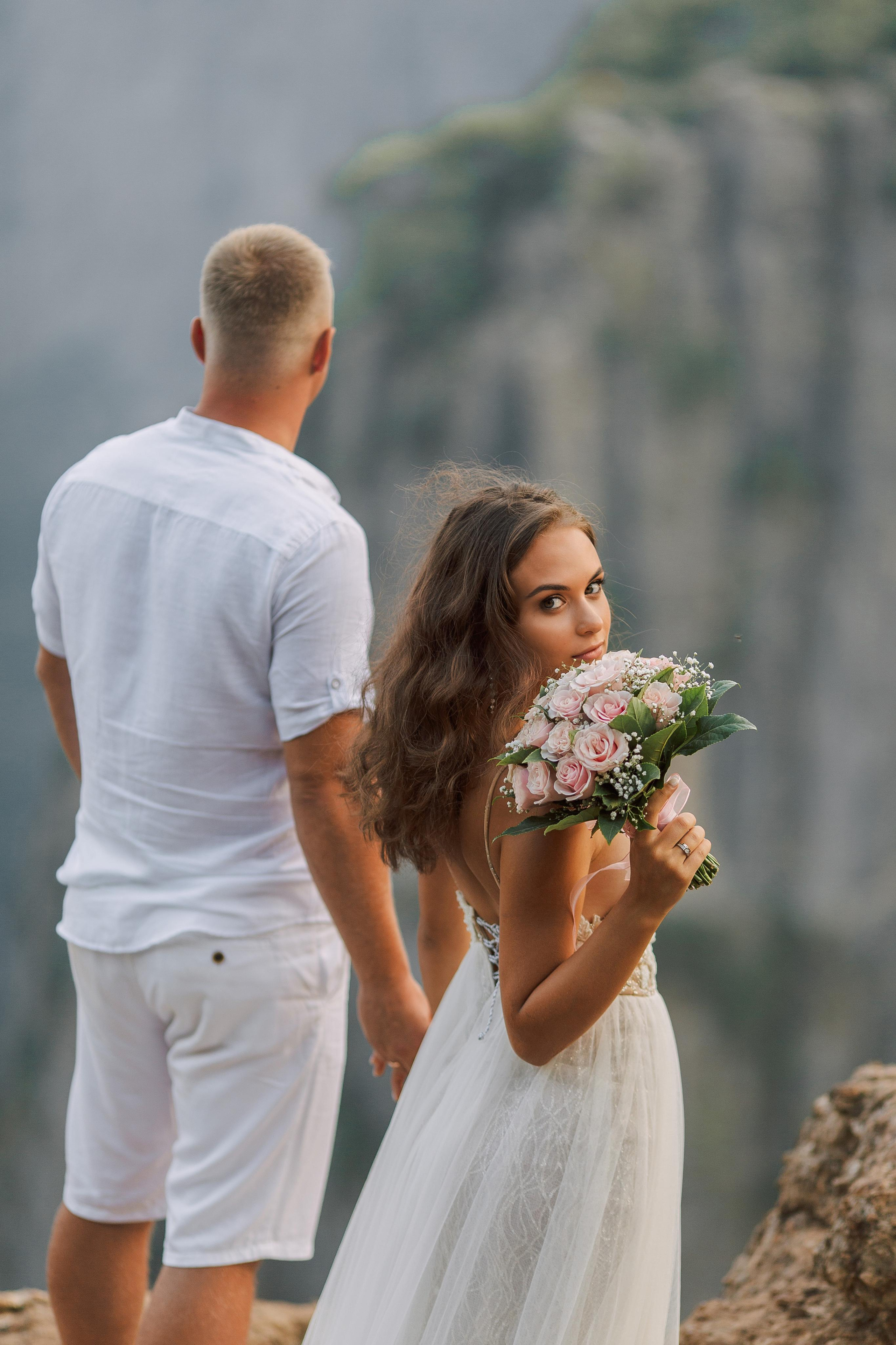 Epic Wedding Photographer in Canyon Turkey | Alsu Develi. Professional Photographer in Alanya, Side, Belek, Antalya, Kemer. Wedding, family & individual shoots. Photo & Video delivery in 1-3 days
