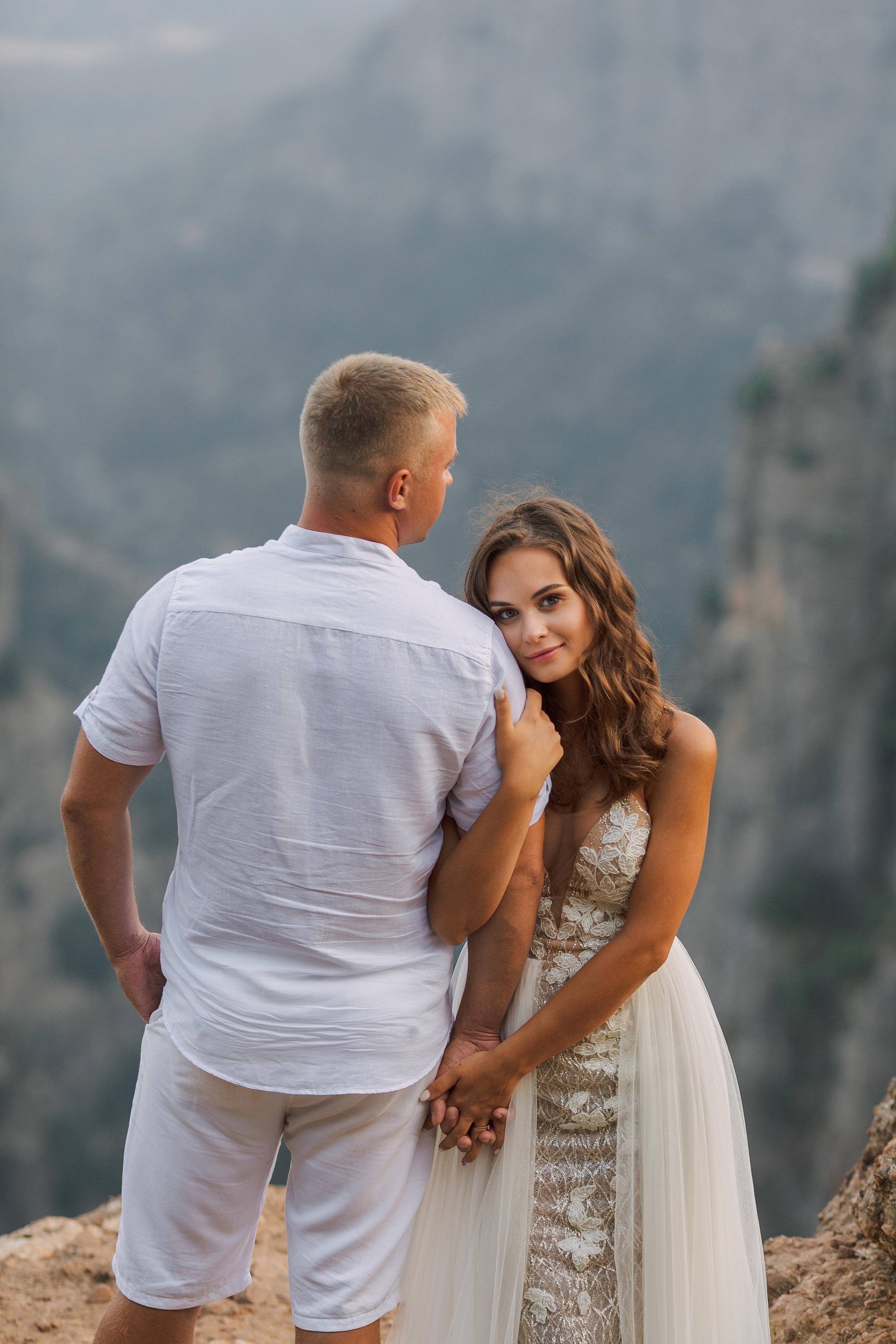 Epic Wedding Photographer in Canyon Turkey | Alsu Develi. Professional Photographer in Alanya, Side, Belek, Antalya, Kemer. Wedding, family & individual shoots. Photo & Video delivery in 1-3 days