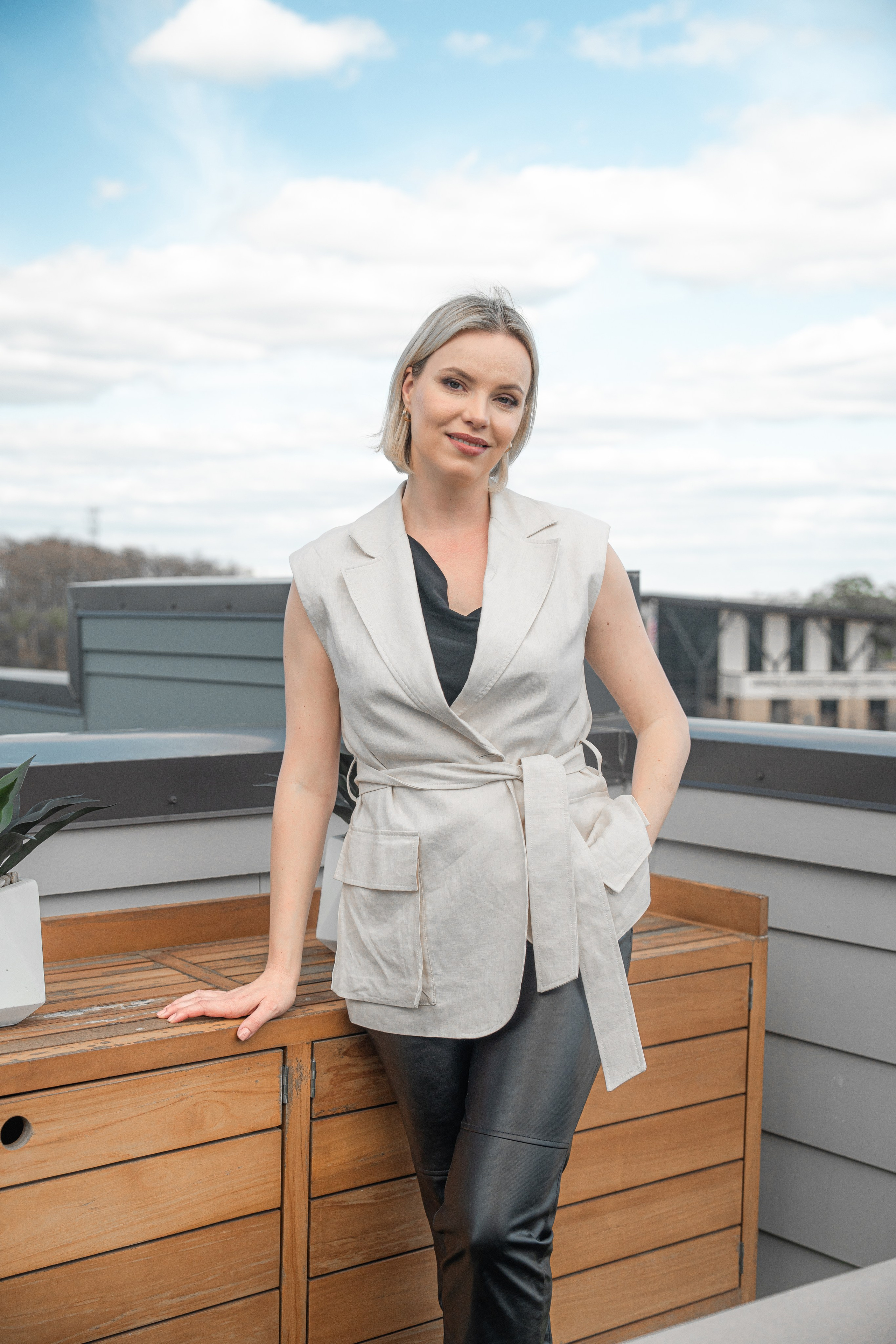 Irina Paul. Welcome to my video and photo world!