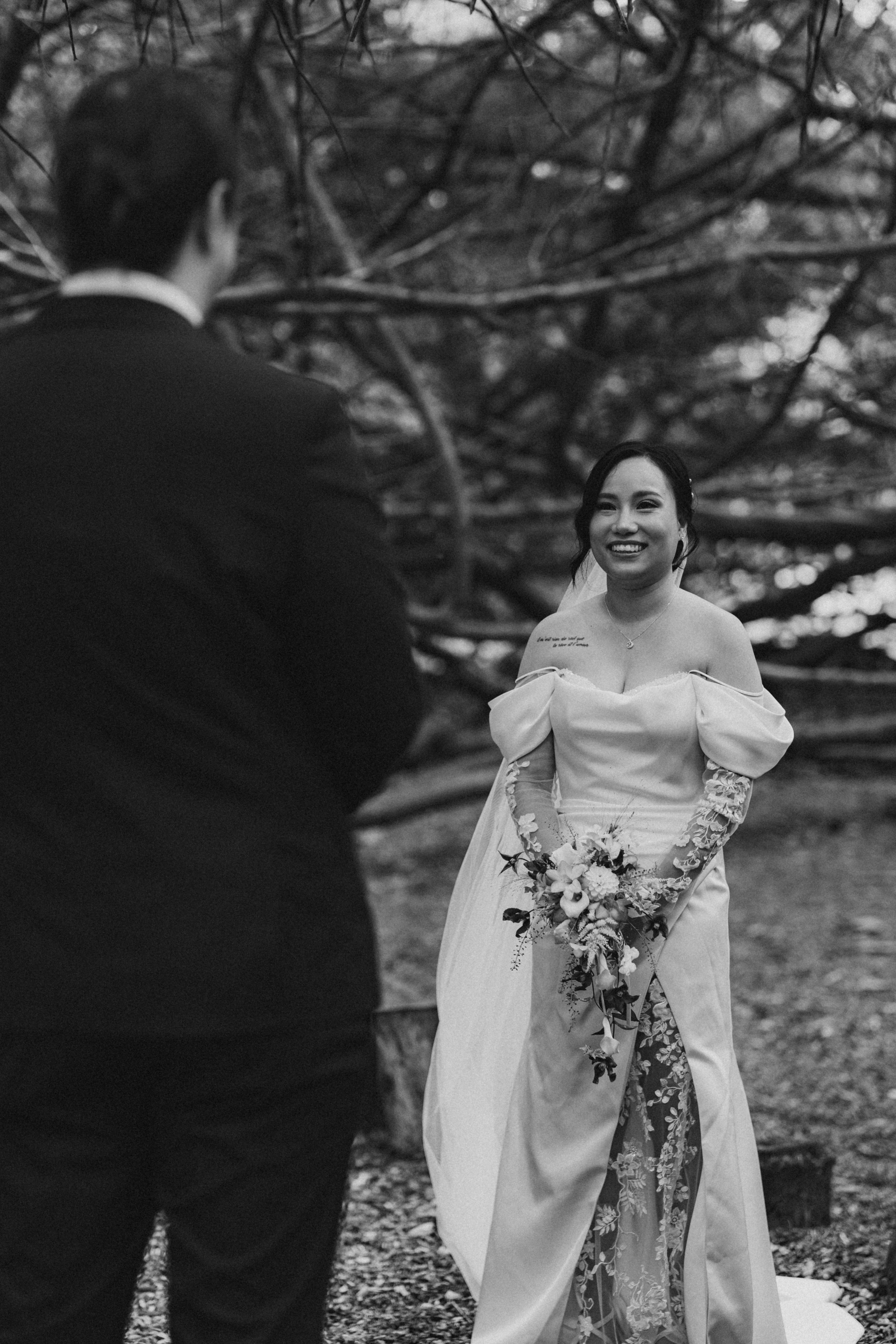 Matthew and Trinh. Wedding and Portrait Photographer Evie Moon
