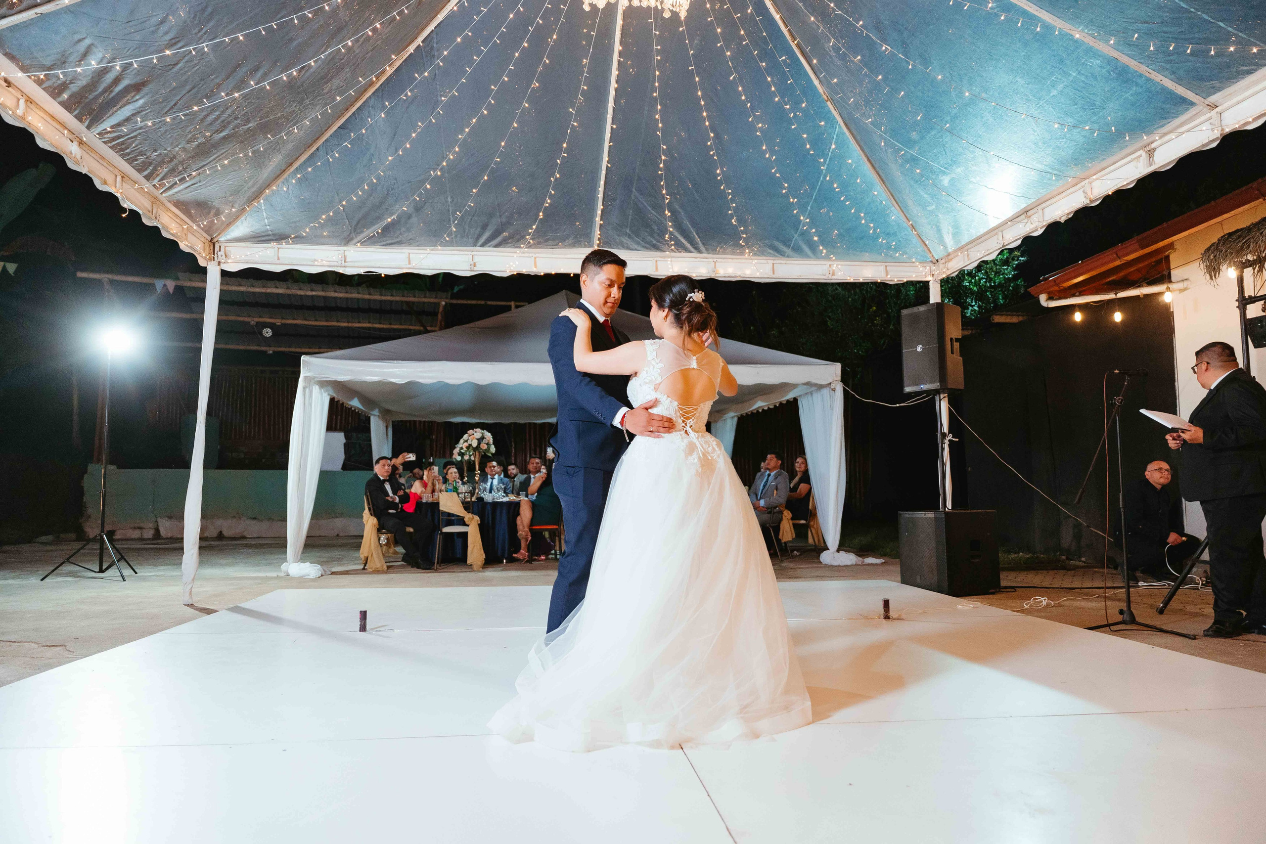 Jennifer y Vladimir. Fotógrafo de bodas en Loja Ecuador | Piero Alvarez PH