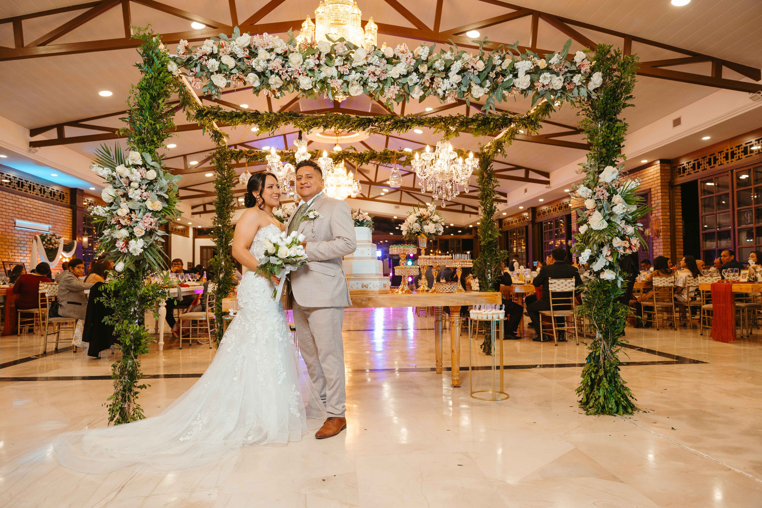 Karol y Jairon. Fotógrafo de bodas en Loja Ecuador | Piero Alvarez PH