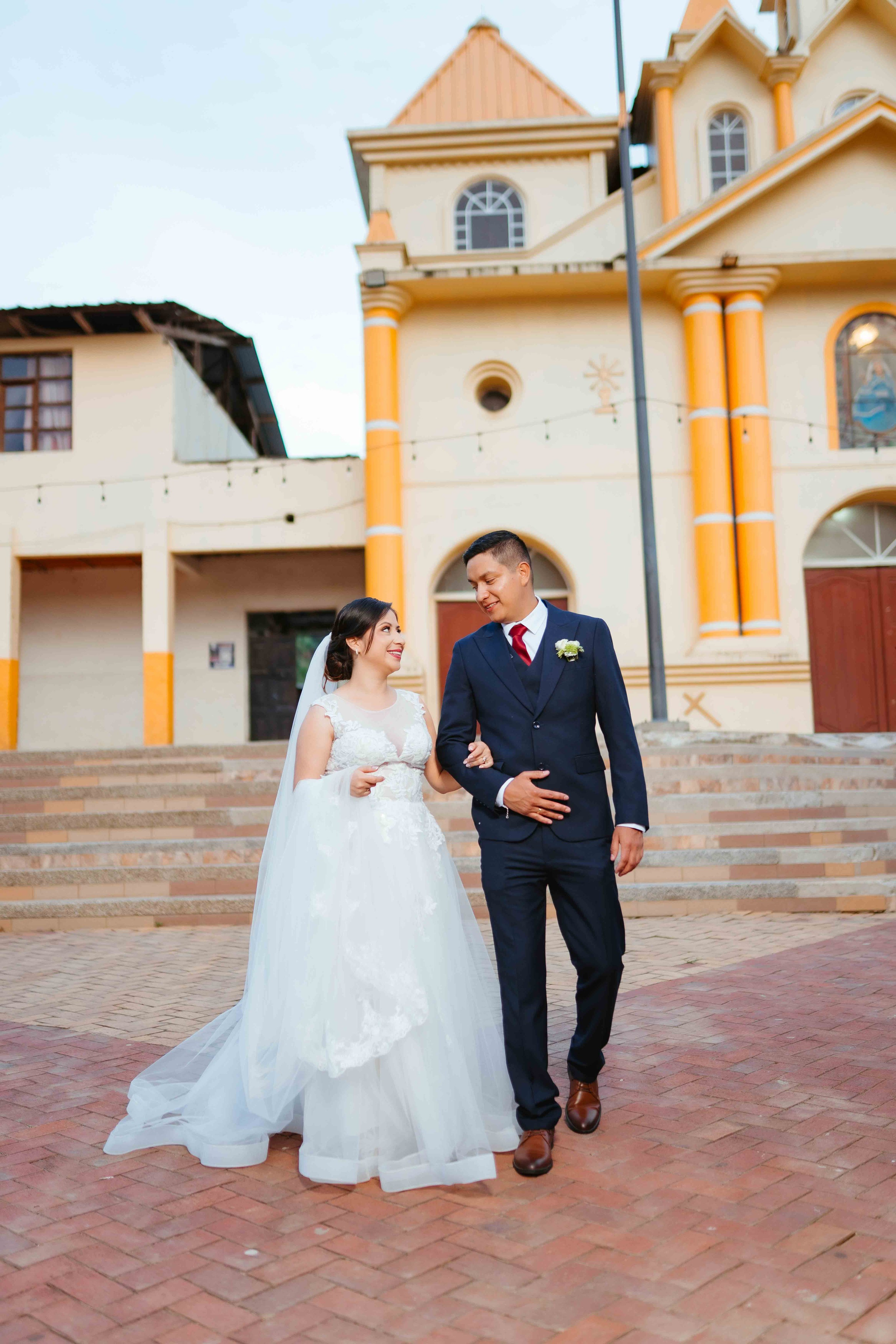 Jennifer y Vladimir. Fotógrafo de bodas en Loja Ecuador | Piero Alvarez PH