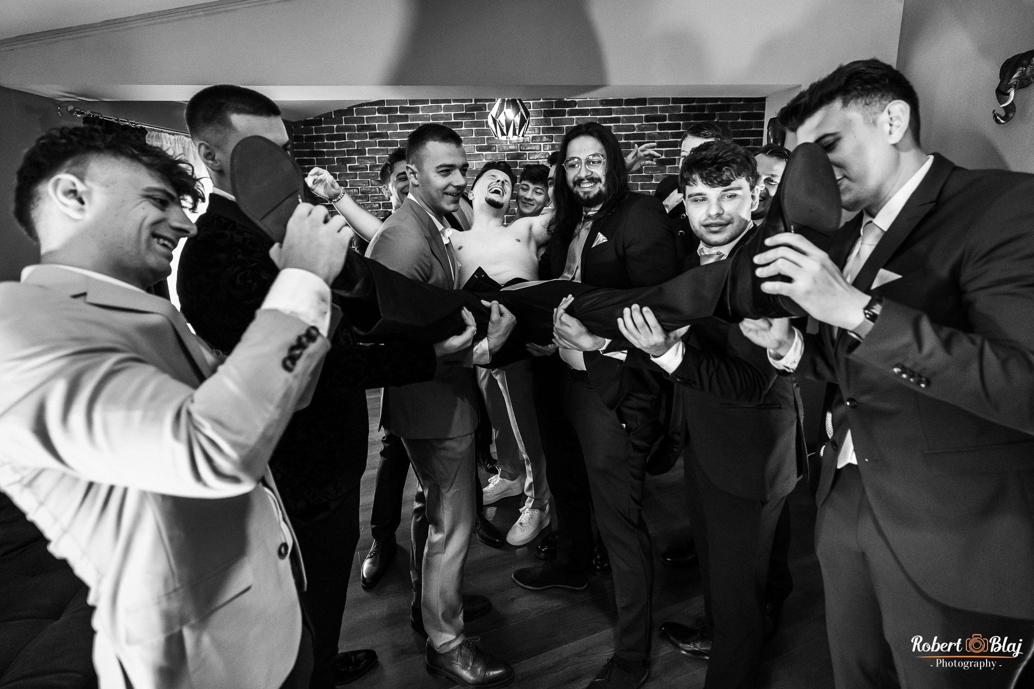 Andreea & Leo. Robert Blaj - Fotograf Nuntă Iași