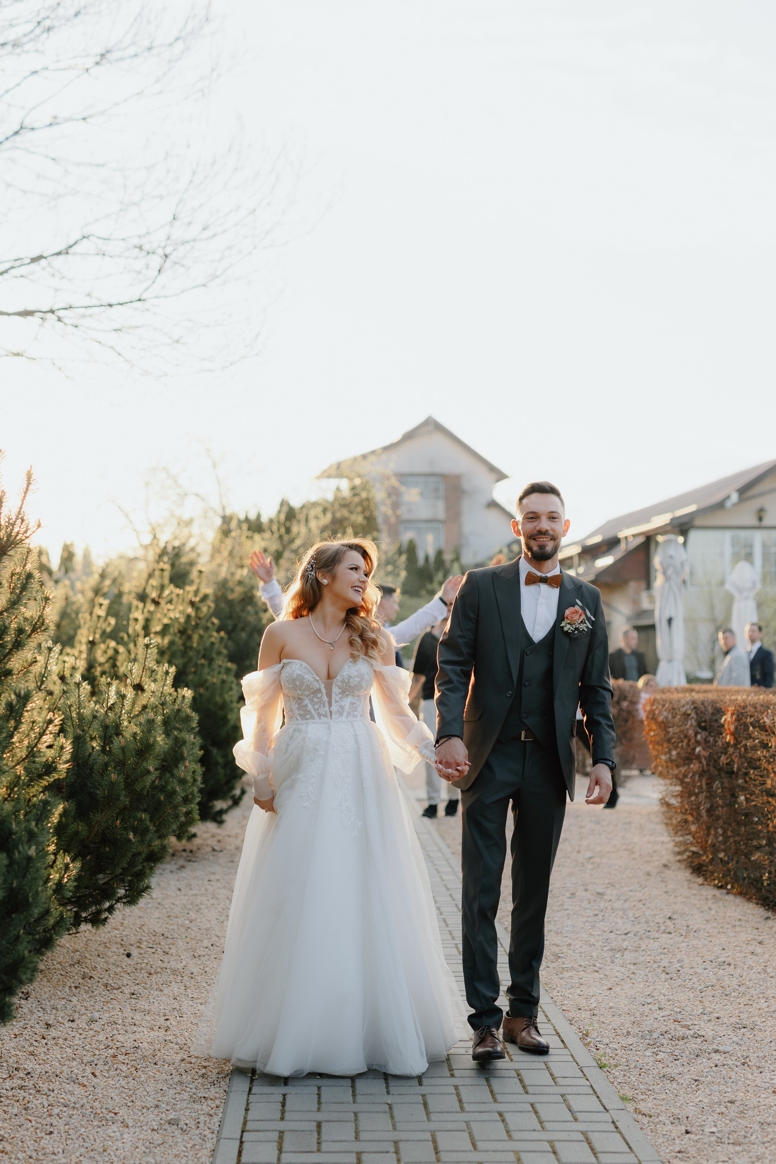 Nicoleta & Lucian. Main