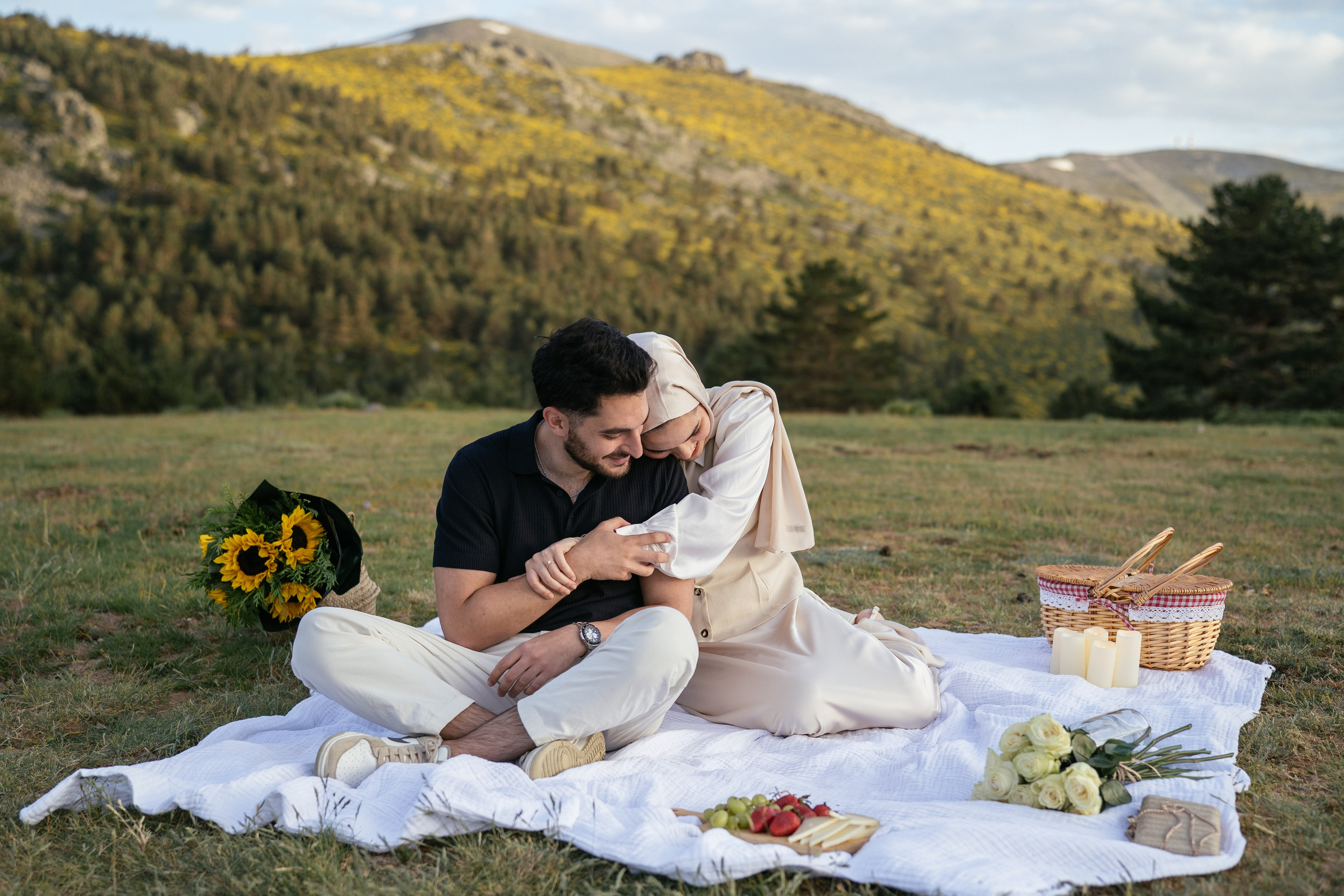Marrige proposal in the mountains. Фотограф в Мадриде Алена Белянинова