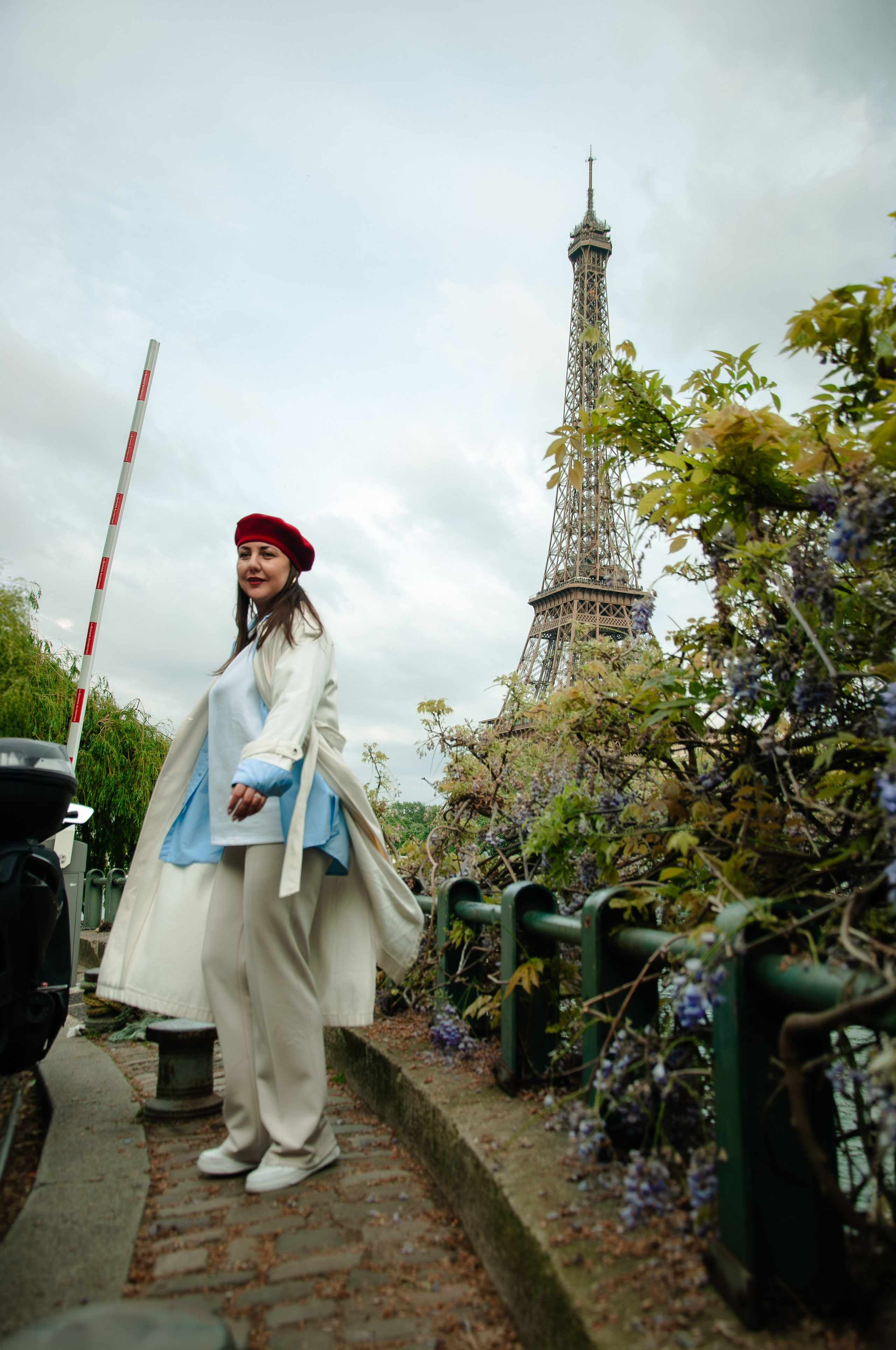 Инна и Камиля — день рождения в Париже. Paris photographer — Polina Osipova